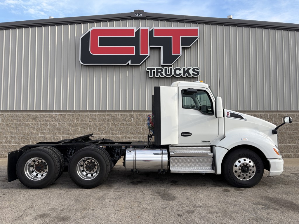 2021 KENWORTH T680 - image 4 of 6
