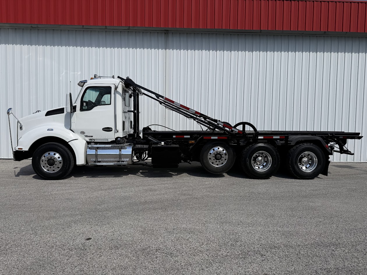 2020 Kenworth T880 - image 6