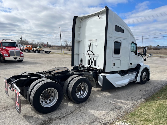 2022 KENWORTH T680 - image 5 of 6
