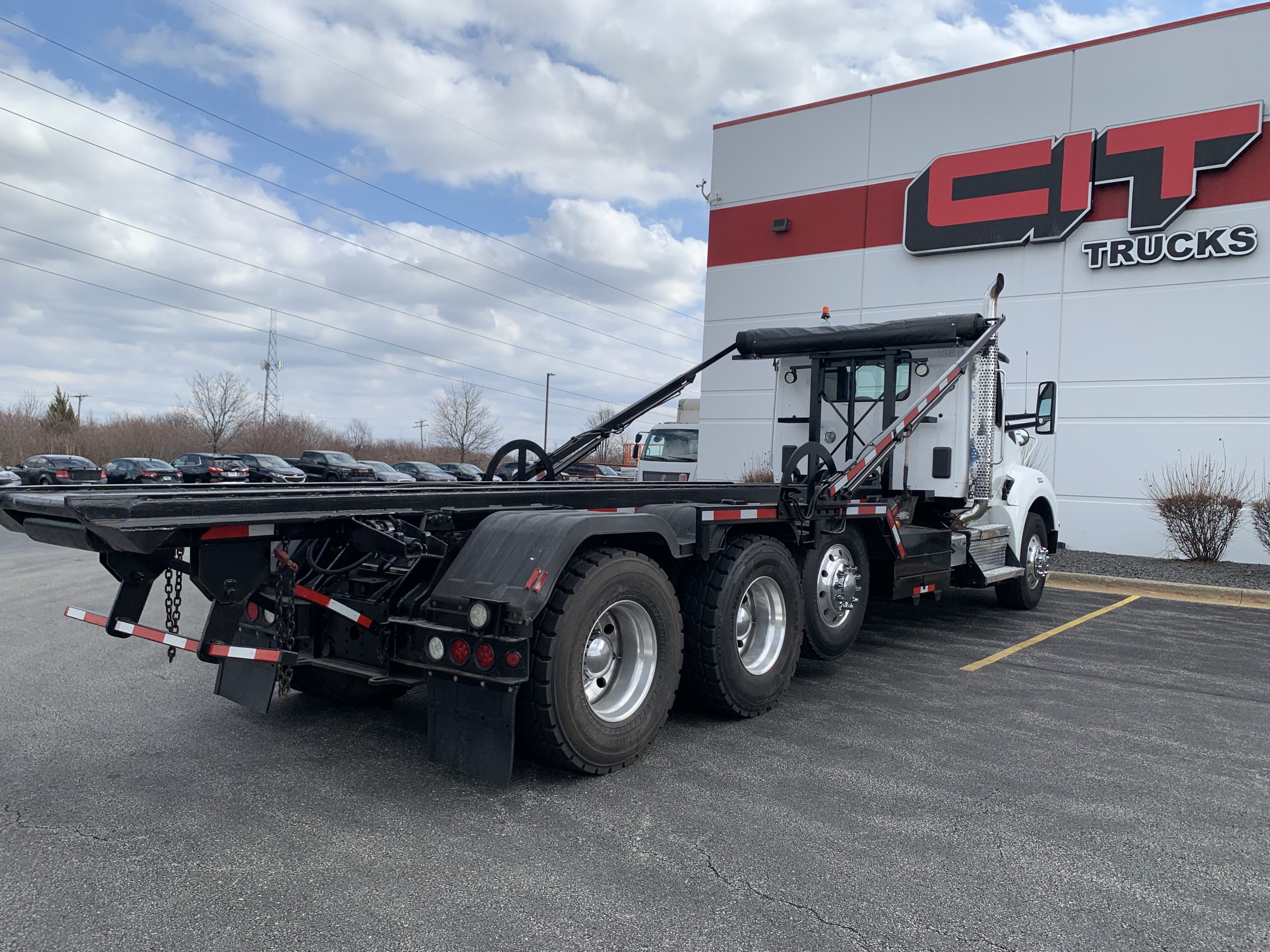 2020 KENWORTH T880 - image 5 of 6