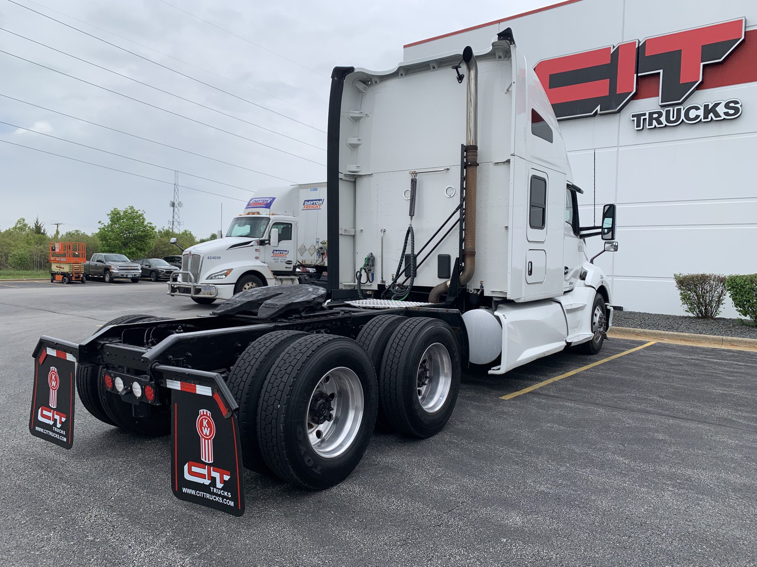2022 KENWORTH T680 2022 KENWORTH T680 - image 5 of 6