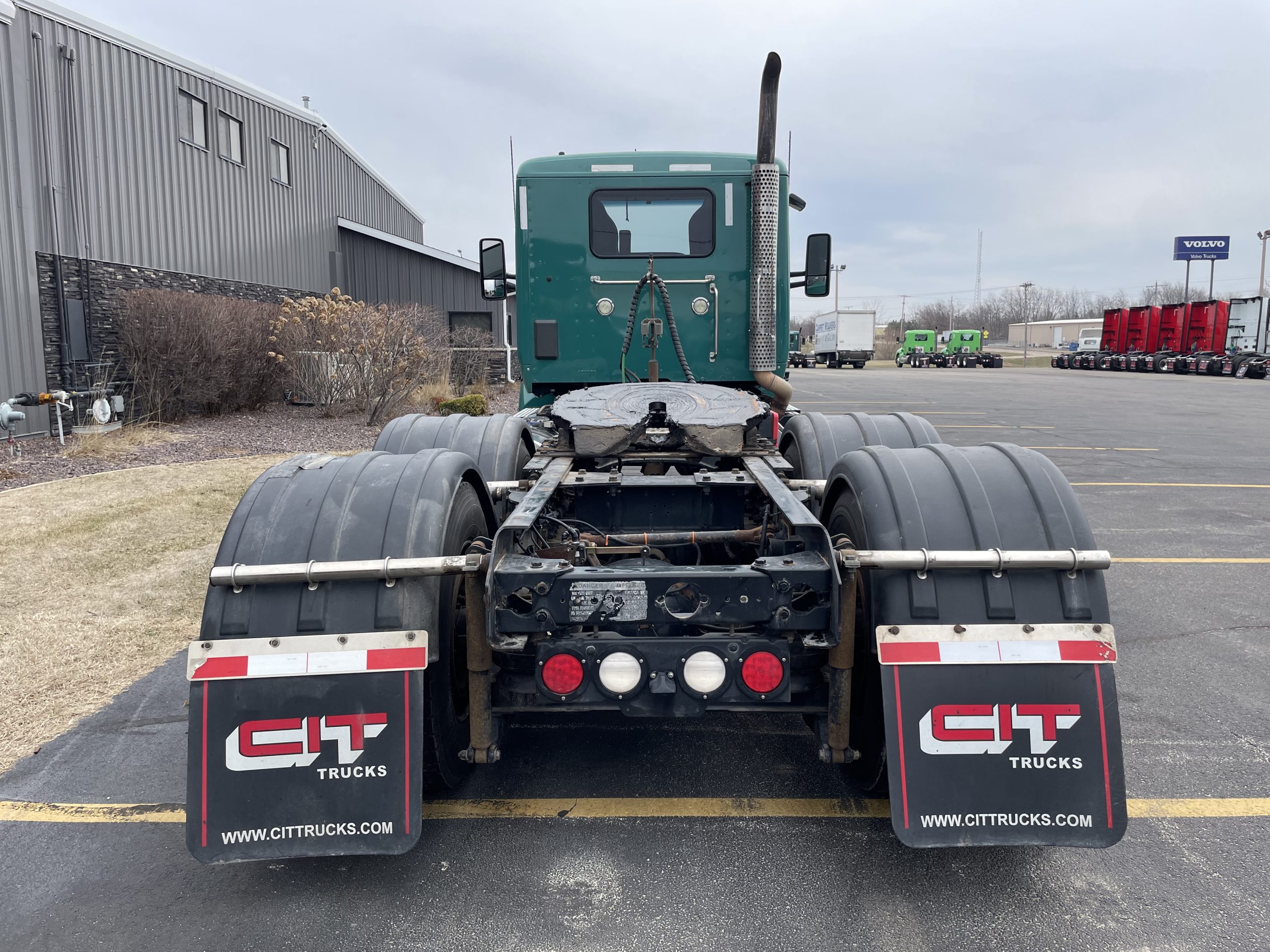 2018 Kenworth T680 - image 6