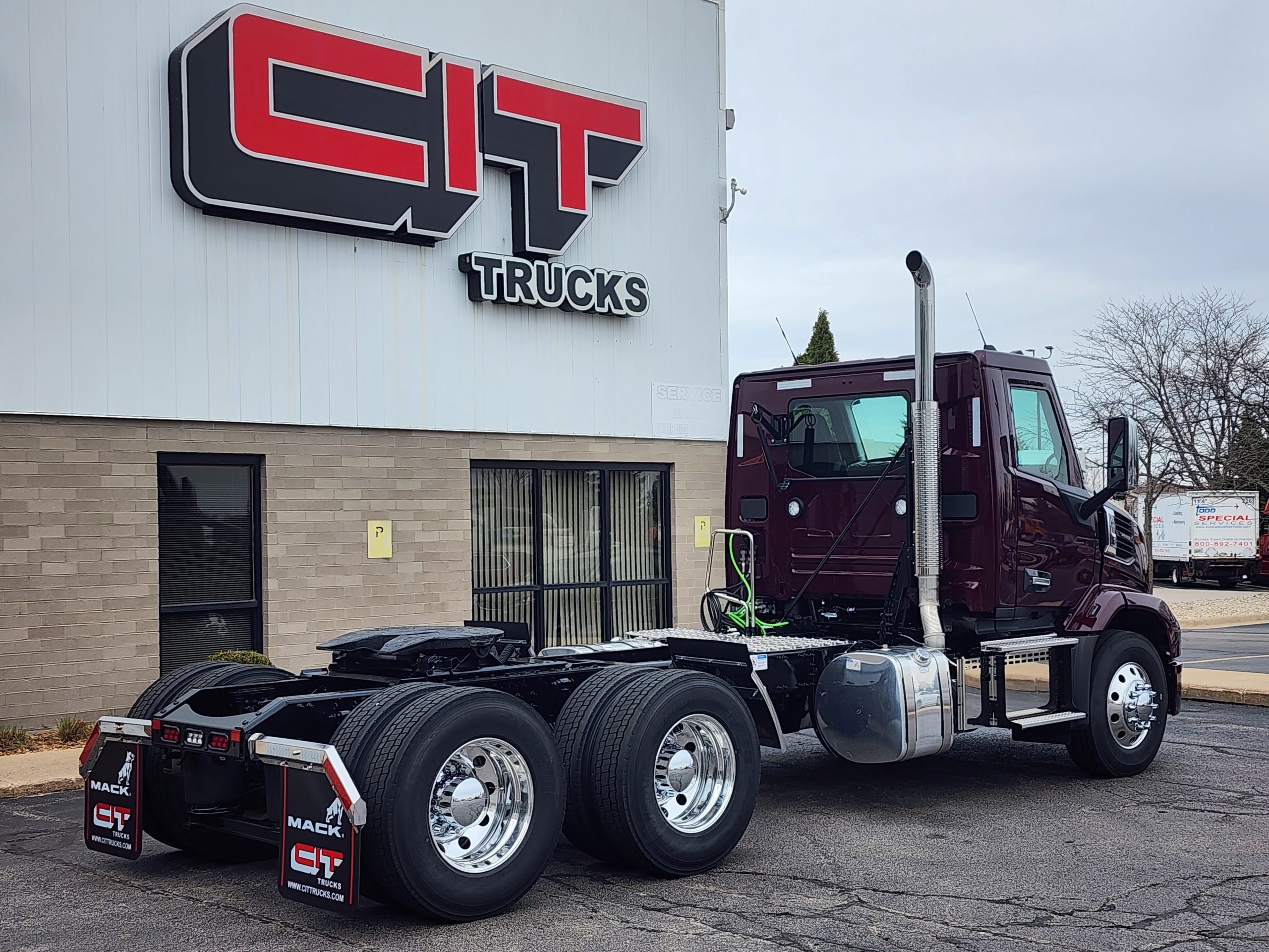 2027 MACK ANTHEM - image 5 of 6