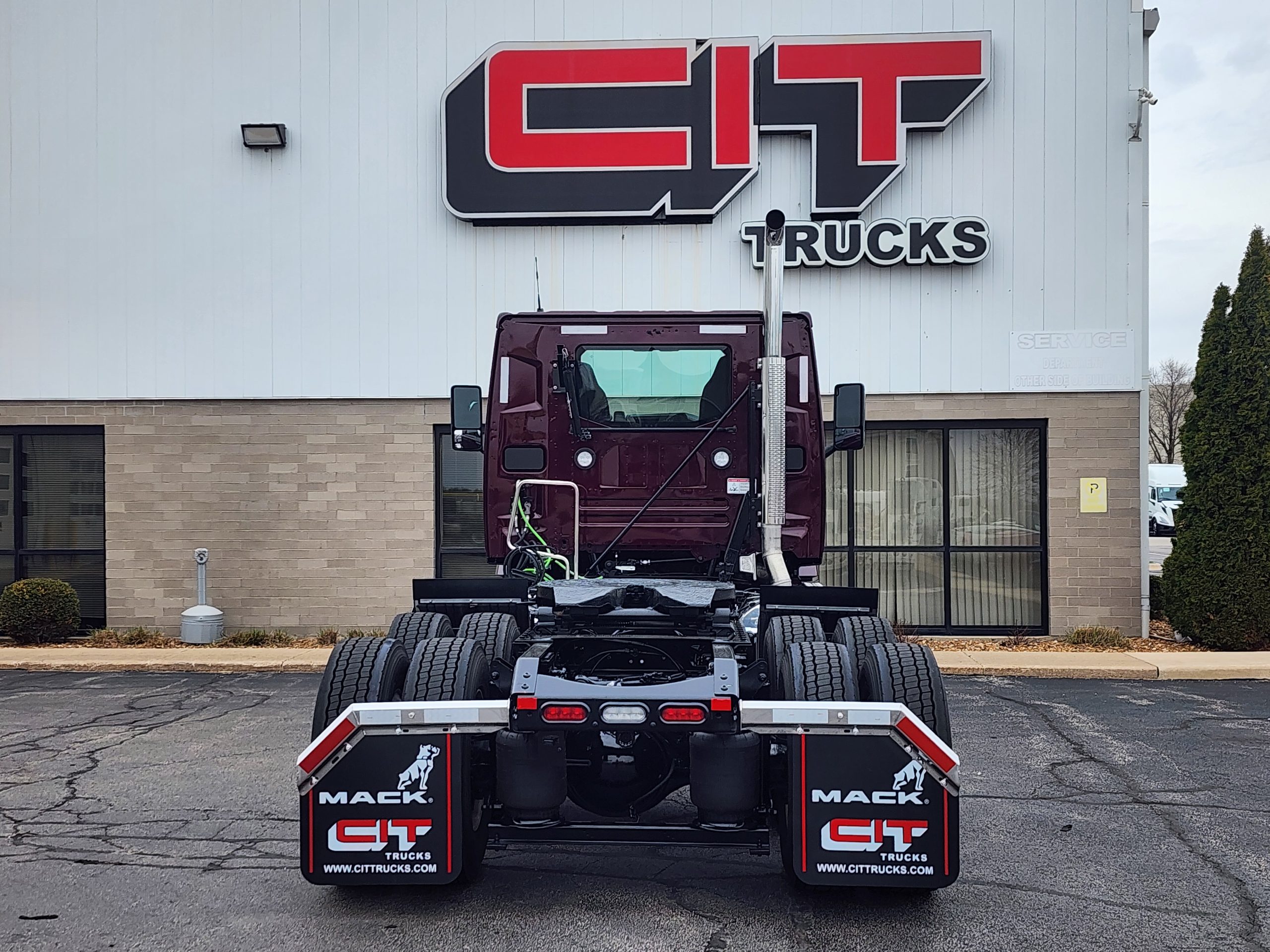 2027 MACK ANTHEM - image 6 of 6