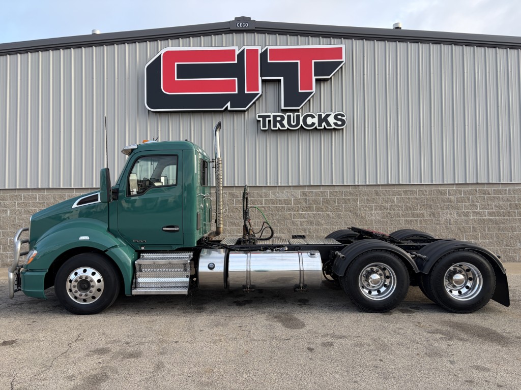2018 KENWORTH T680 - image 5 of 6