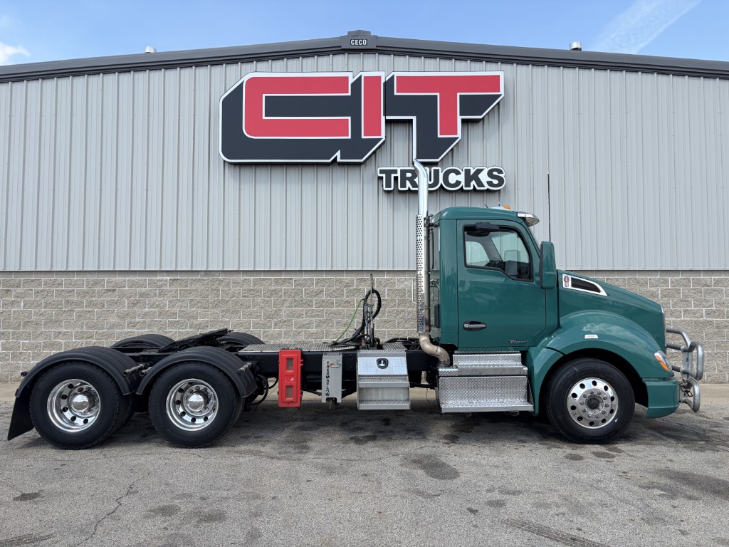 2018 KENWORTH T680 - image 4 of 6
