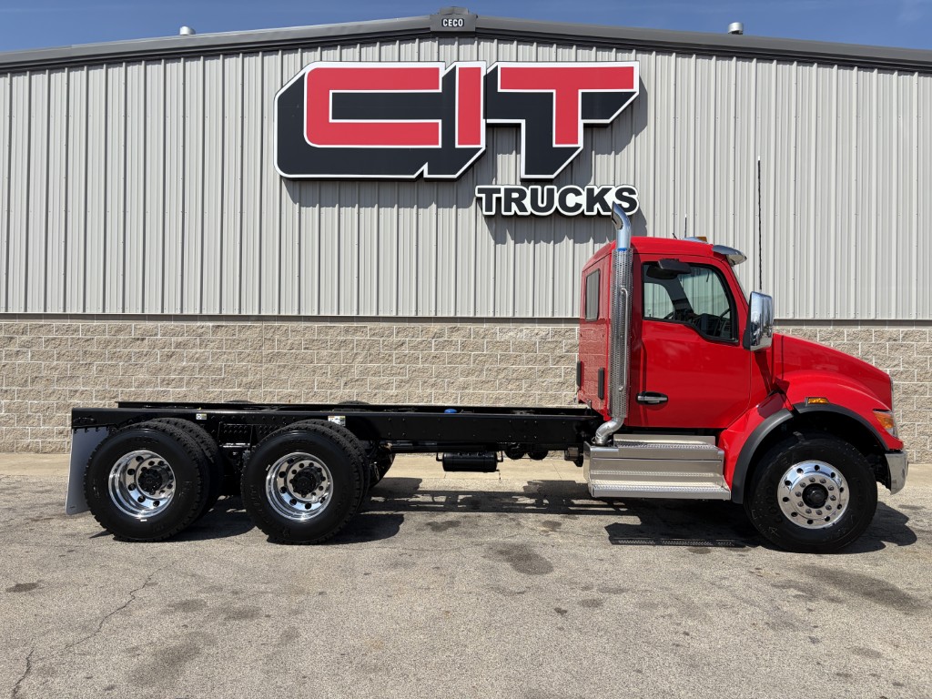 2027 KENWORTH T480 - image 4 of 6