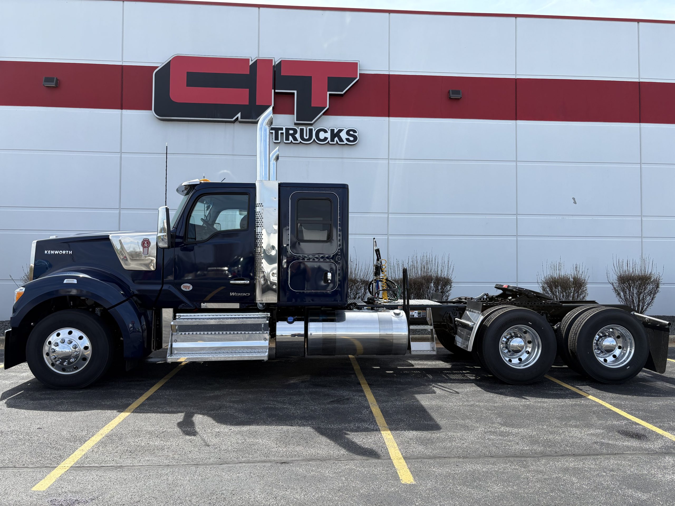 2027 KENWORTH W990 - image 6 of 6