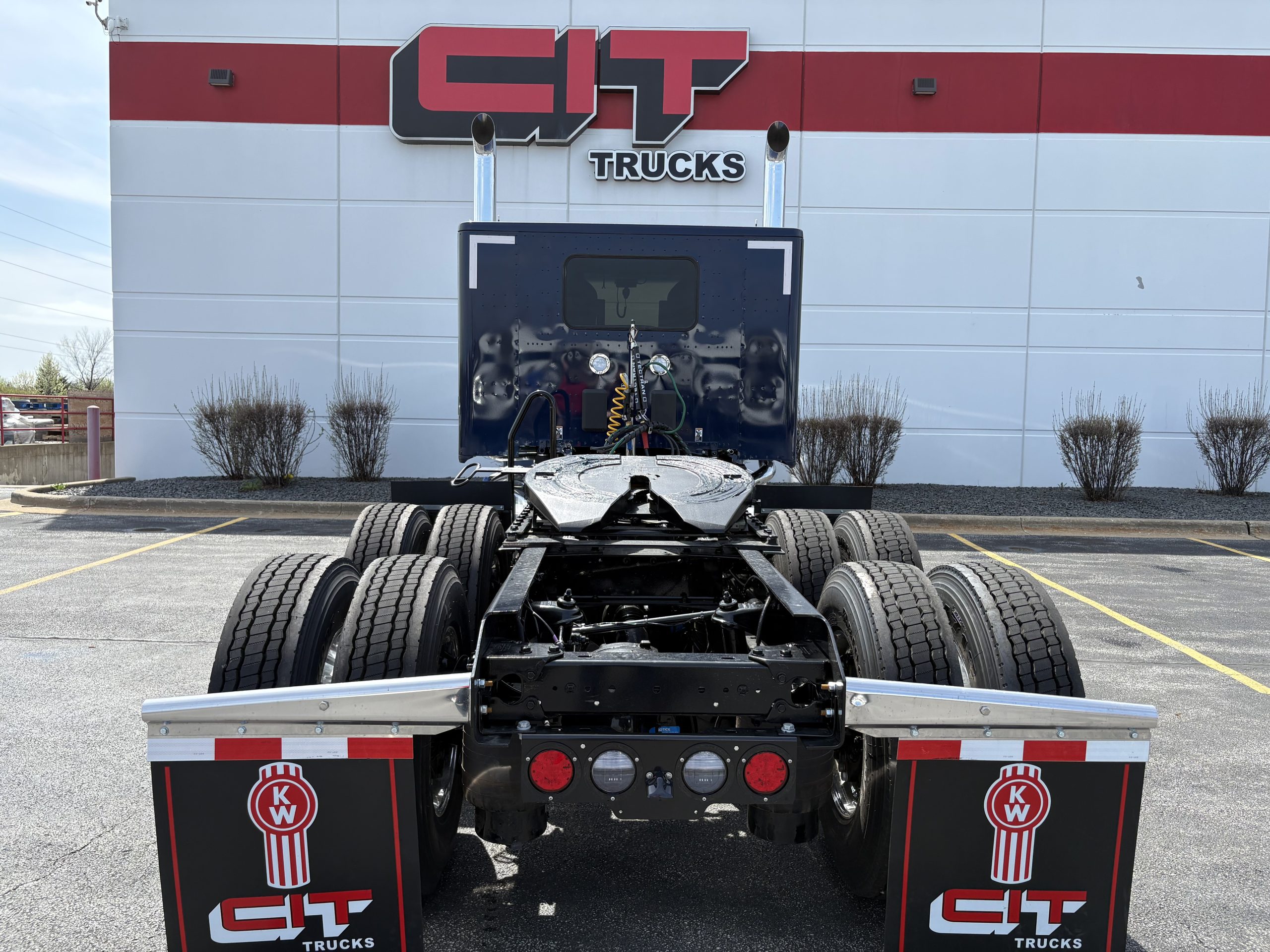 2027 KENWORTH W990 - image 5 of 6