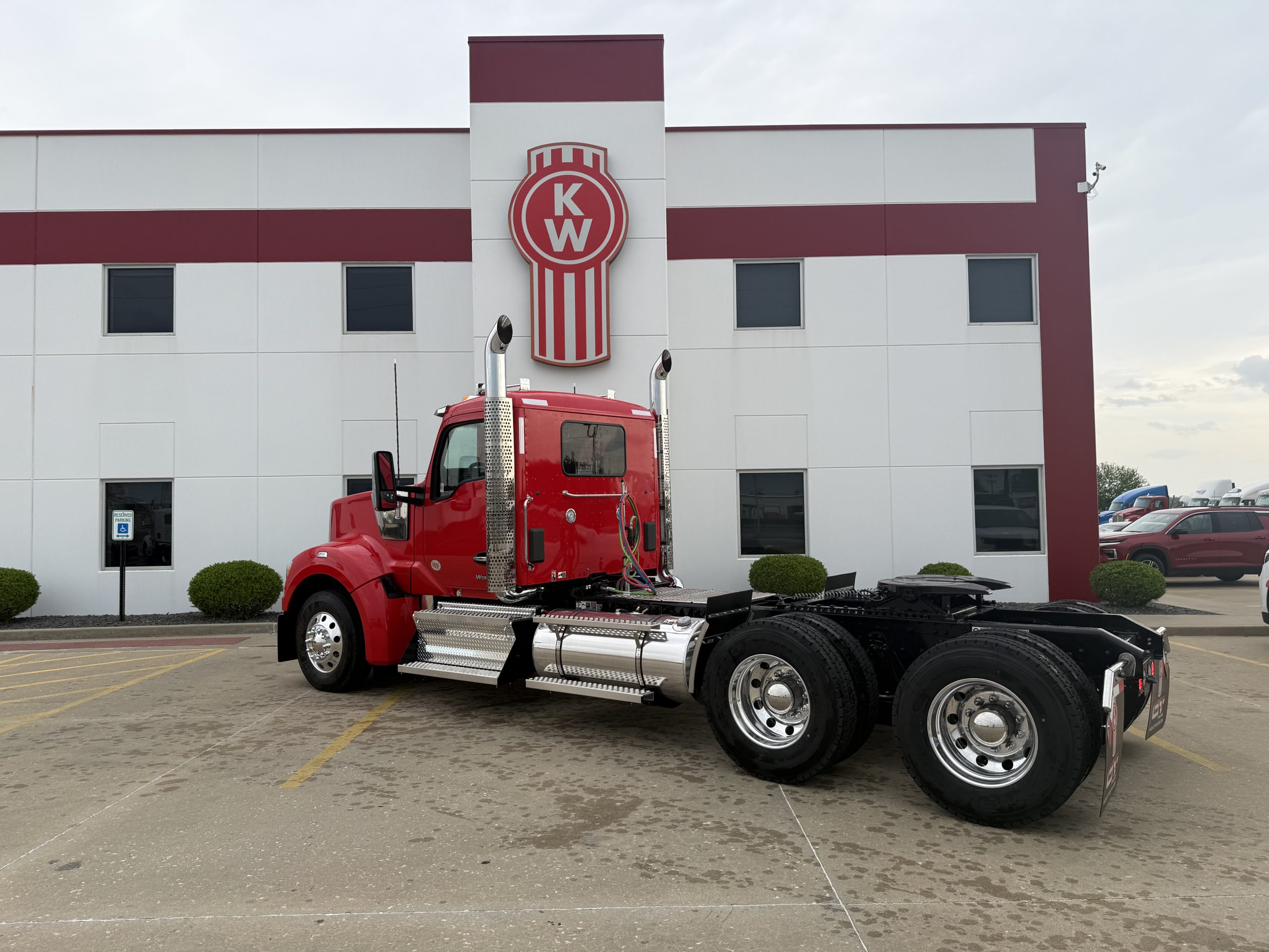 2027 KENWORTH W990 - image 6 of 6