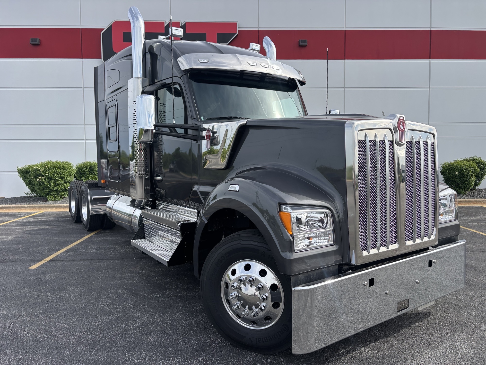 NEW 2027 KENWORTH W990 NEW 2027 KENWORTH W990 - image 3 of 6