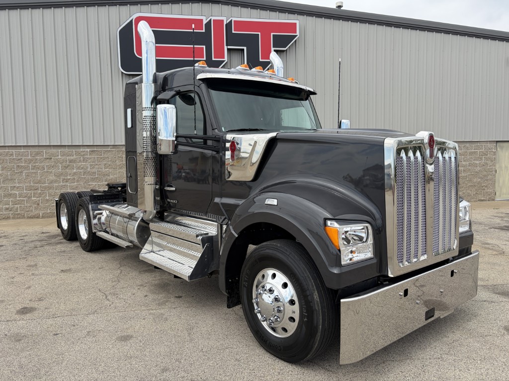 NEW 2027 KENWORTH W990 NEW 2027 KENWORTH W990 - image 5 of 6