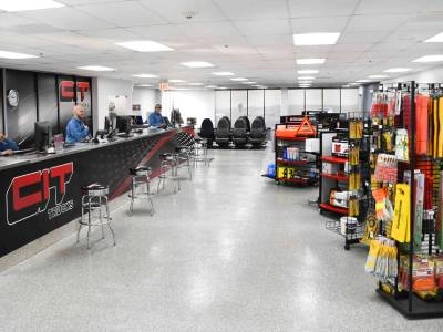 About Us 19 2019-4-Bensenville-Interior (1)