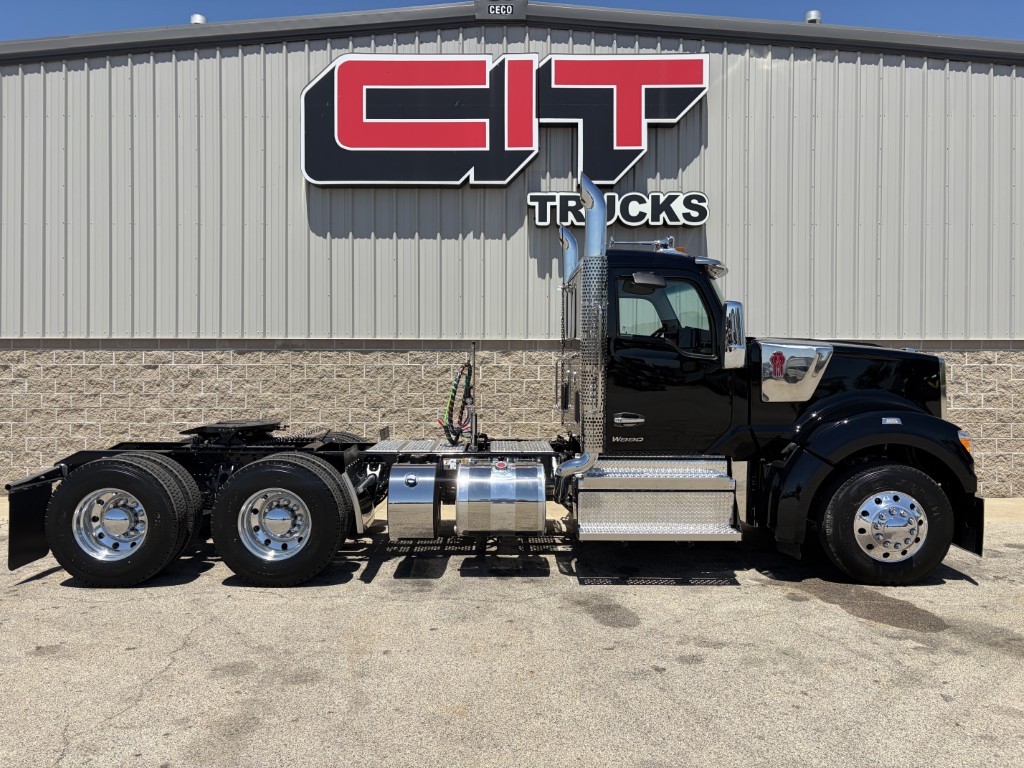 NEW 2027 KENWORTH W990 - image 4 of 6