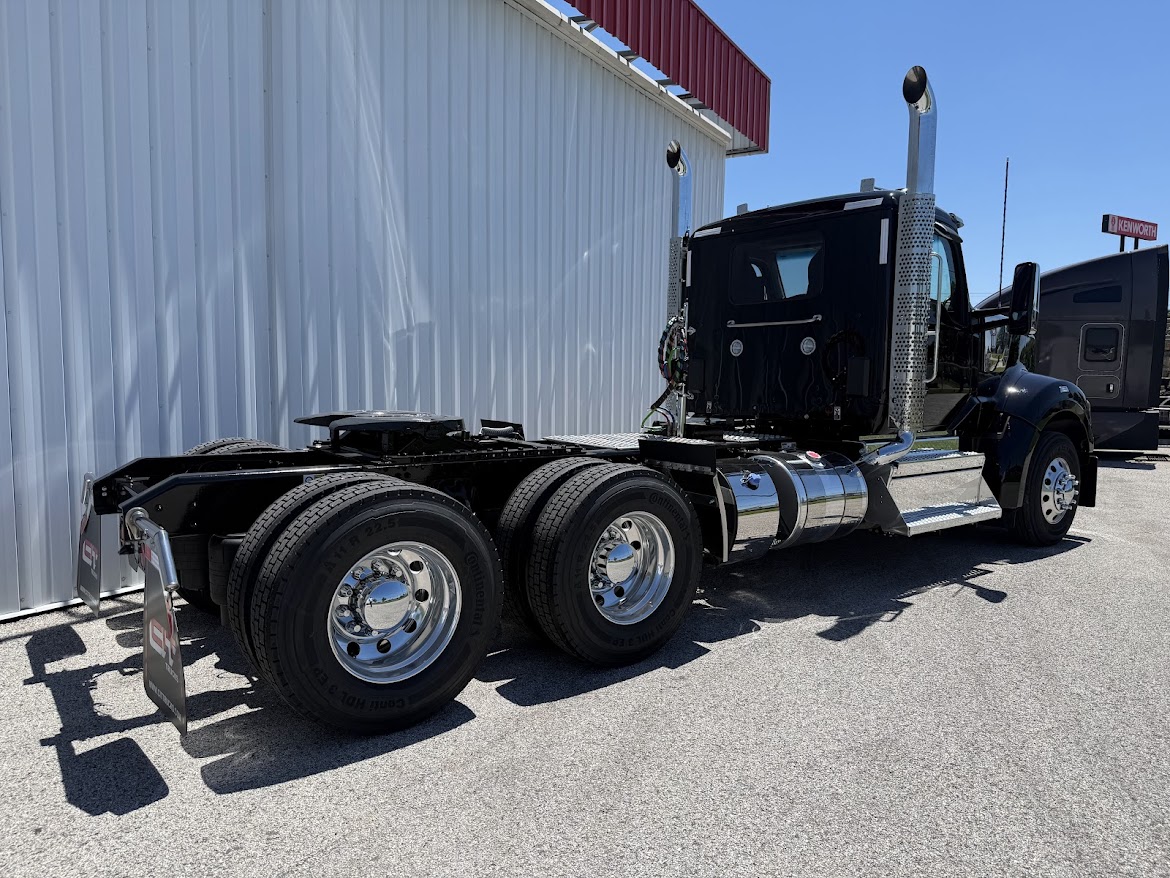NEW 2027 KENWORTH W990 NEW 2027 KENWORTH W990 - image 4 of 6