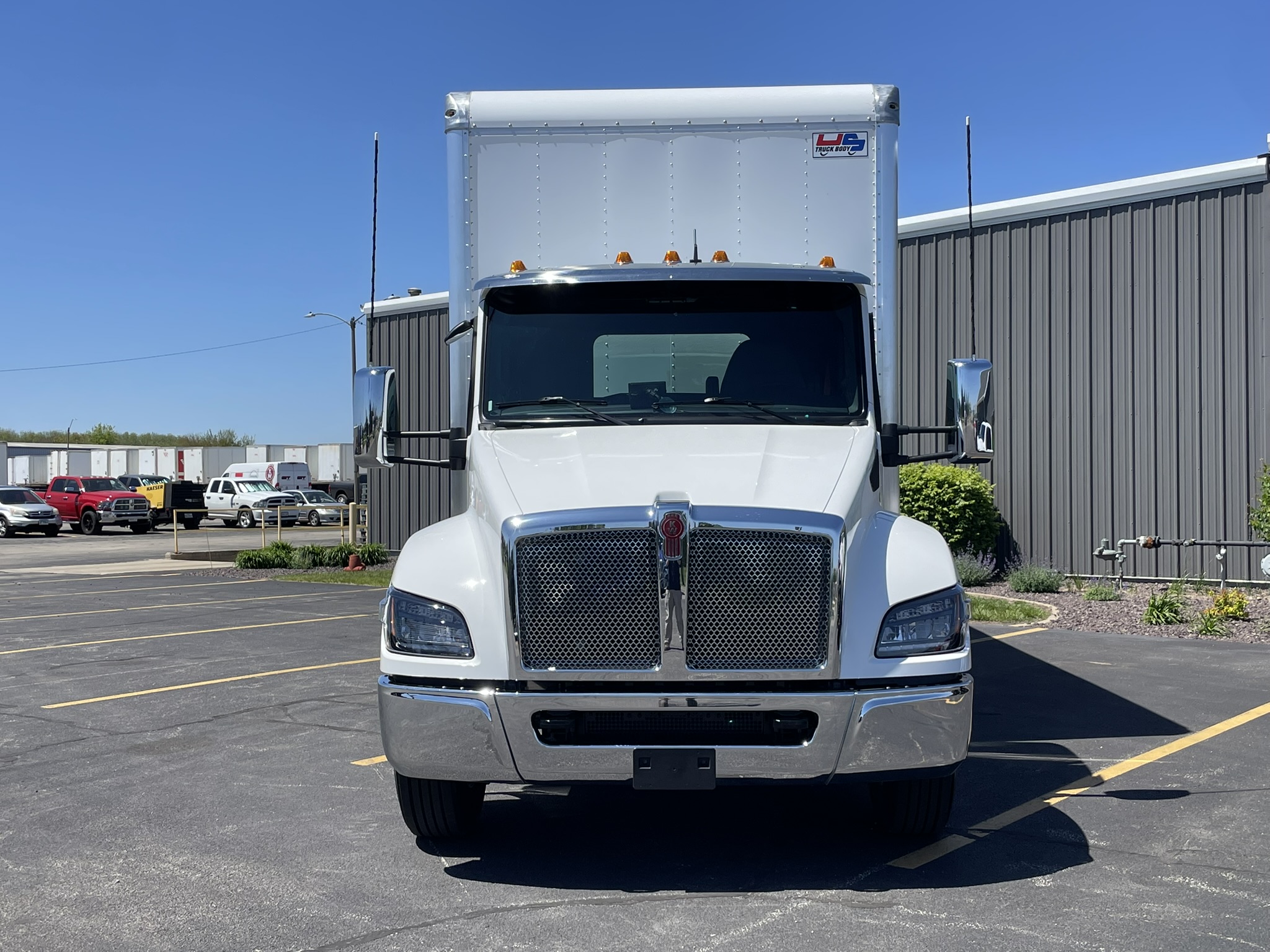 NEW 2027 KENWORTH T280 - image 2 of 6