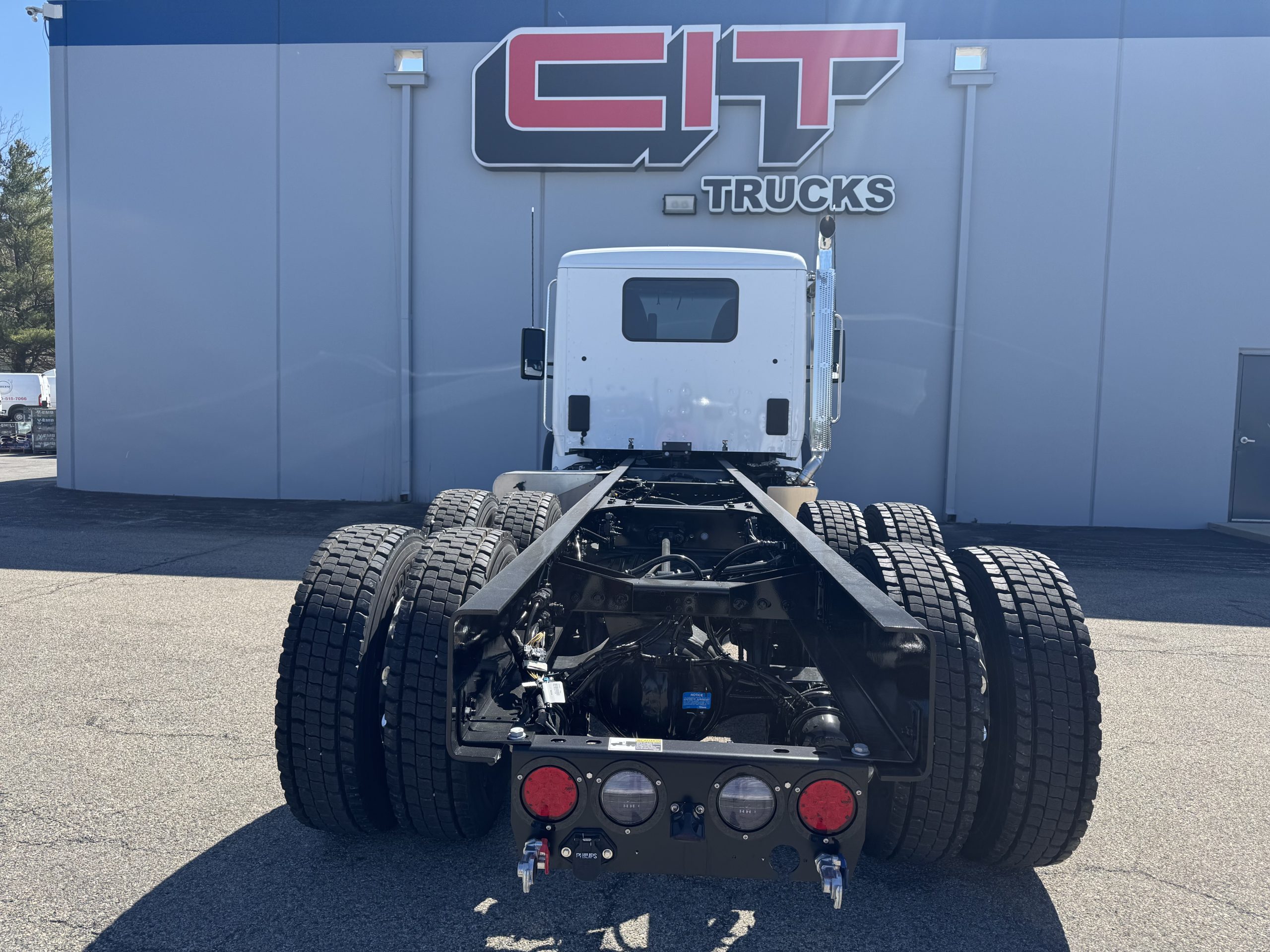 NEW 2026 KENWORTH T480 - image 5 of 6