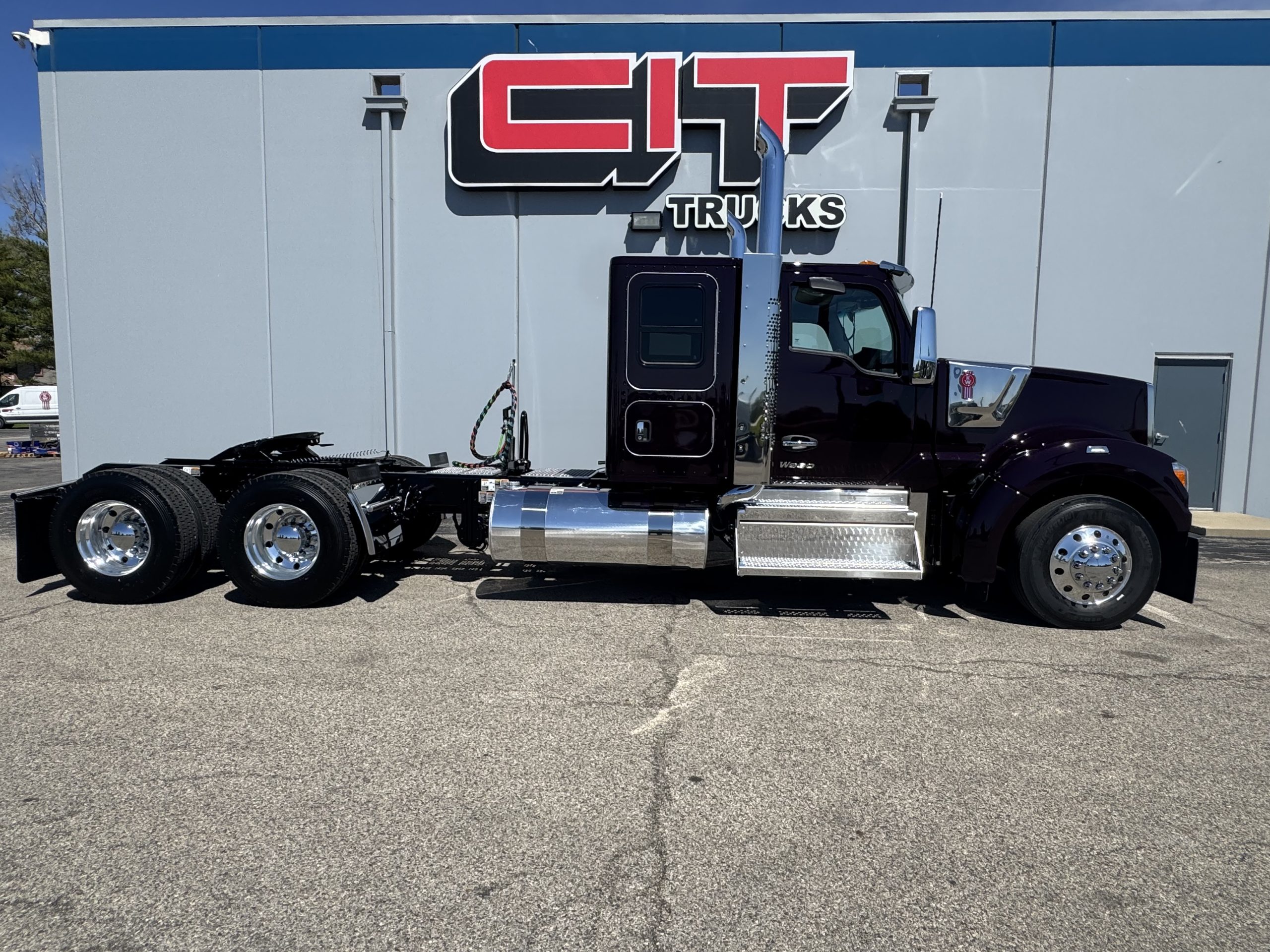 NEW 2027 KENWORTH W990 NEW 2027 KENWORTH W990 - image 4 of 6