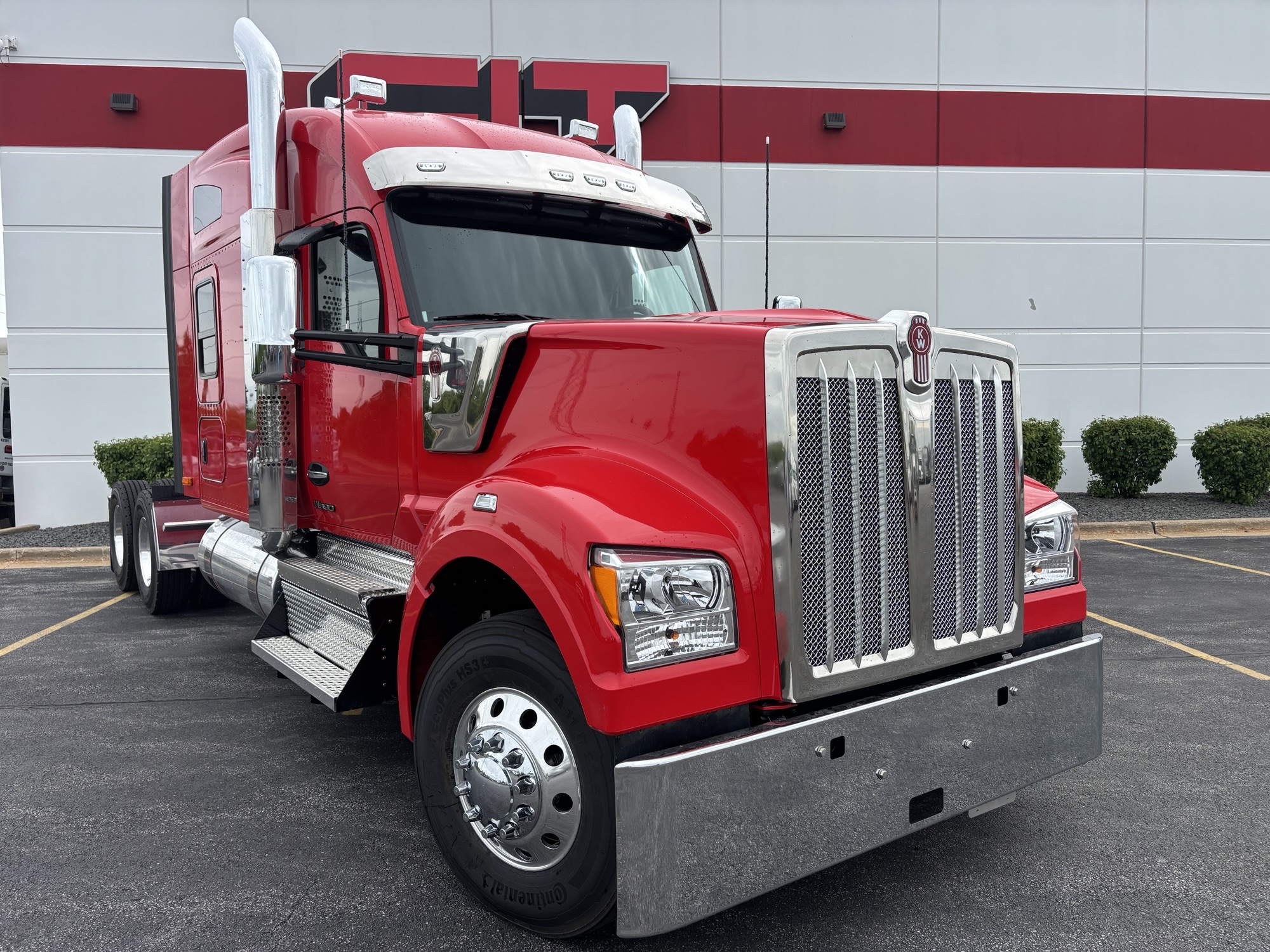 NEW 2027 KENWORTH W990 NEW 2027 KENWORTH W990 - image 3 of 6