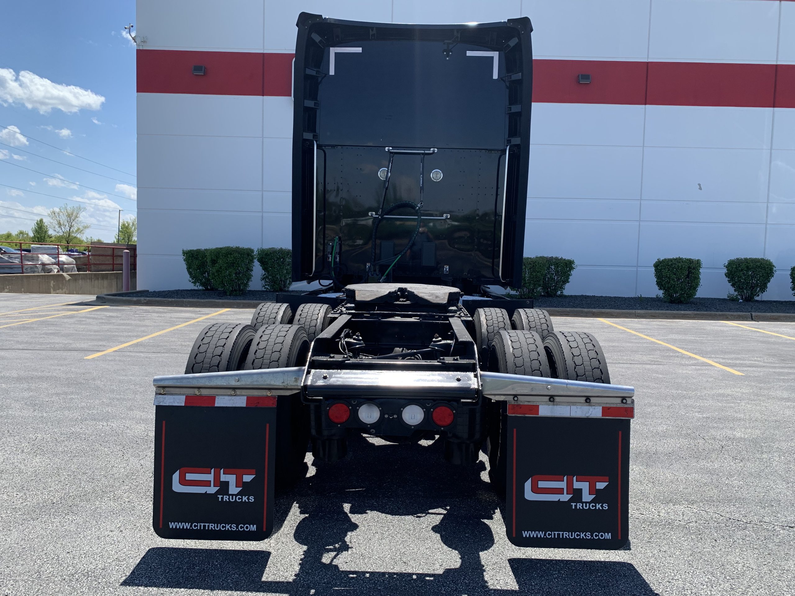 2020 KENWORTH T680 - image 6 of 6