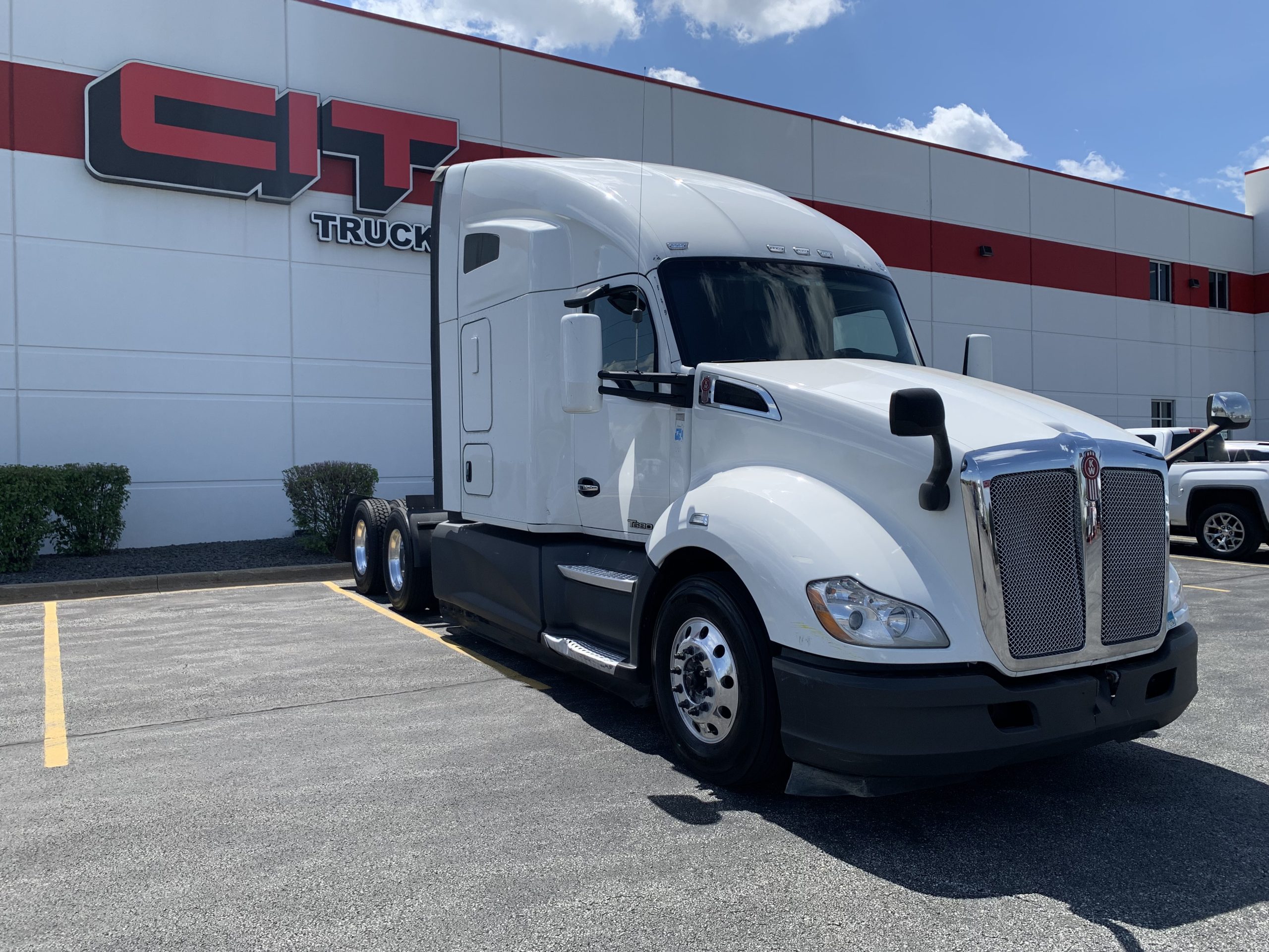 2022 KENWORTH T680 2022 KENWORTH T680 - image 3 of 6