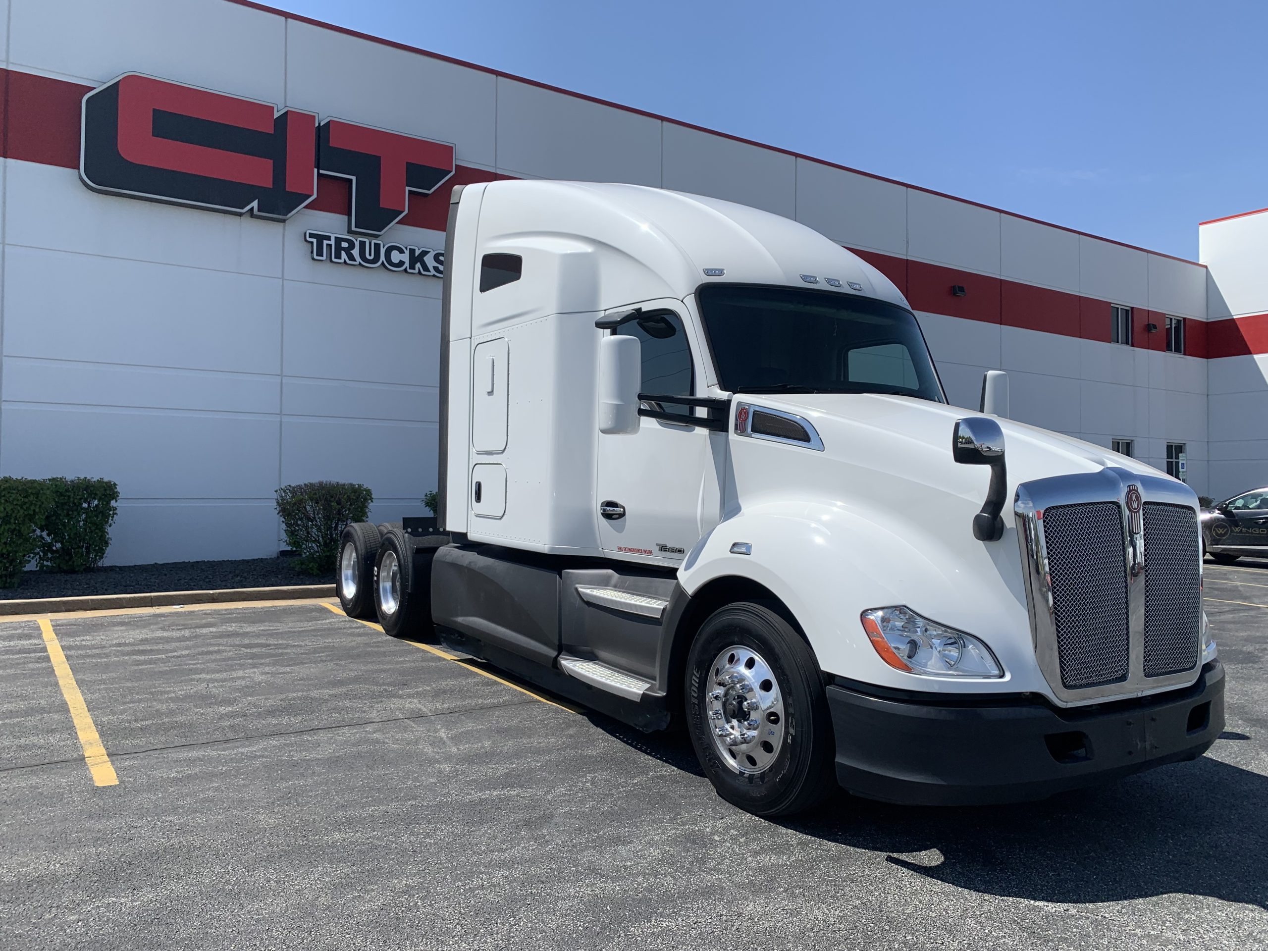 2022 KENWORTH T680 2022 KENWORTH T680 - image 3 of 6