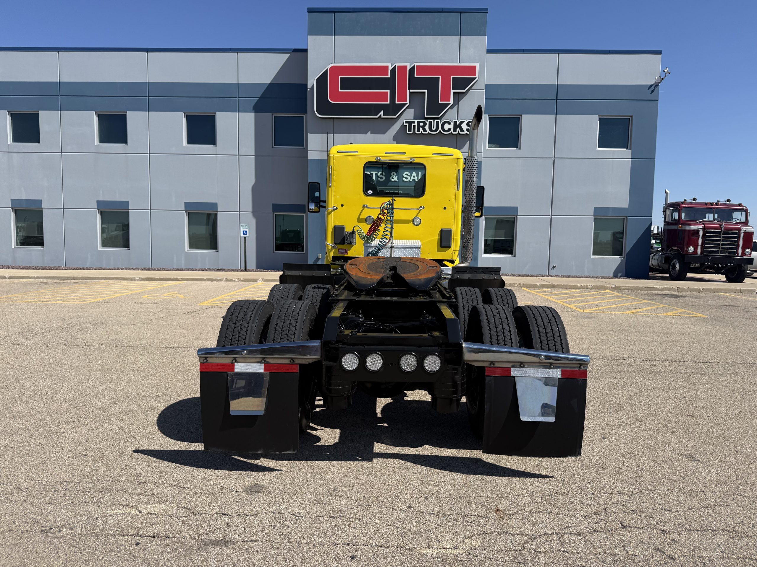 2016 KENWORTH T680 - image 6 of 6