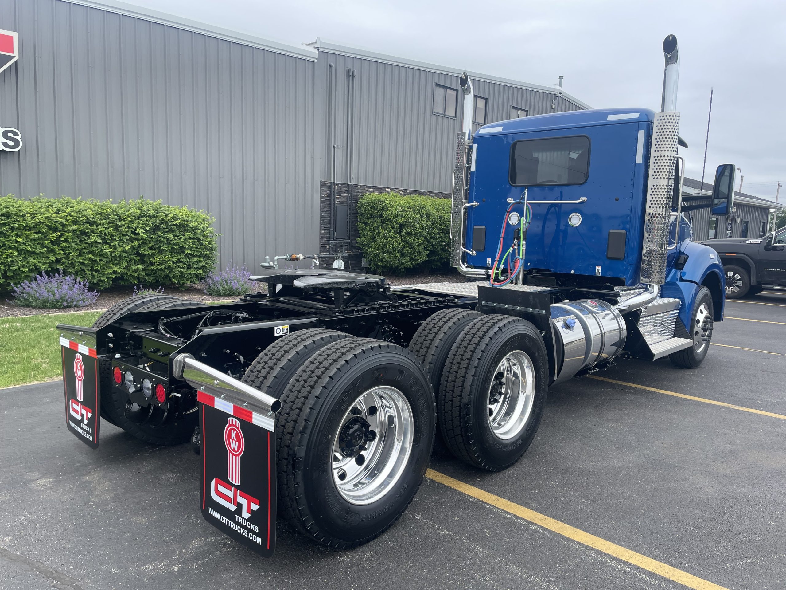 NEW 2027 KENWORTH T880 NEW 2027 KENWORTH T880 - image 6 of 6