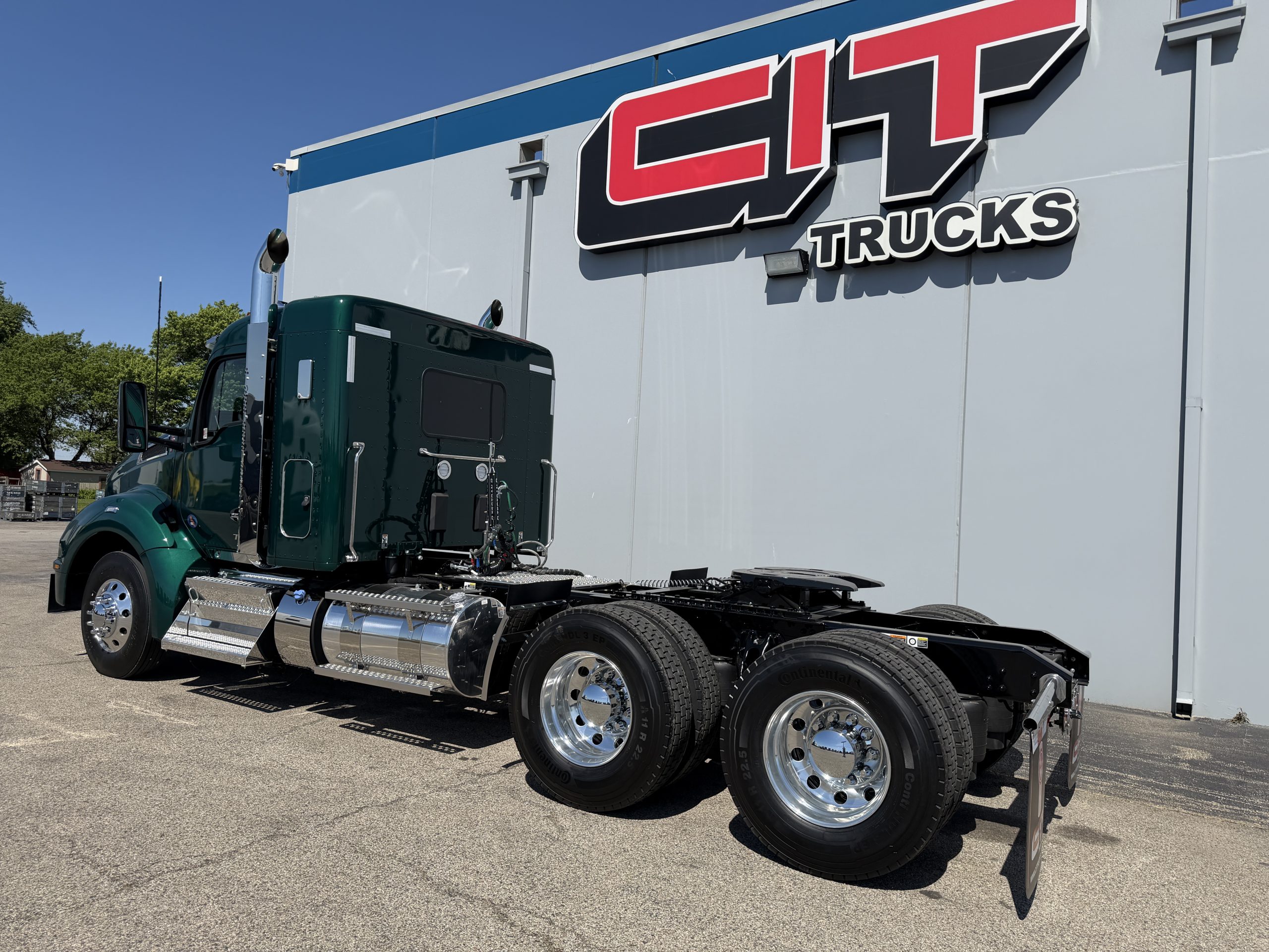 NEW 2027 KENWORTH T880 NEW 2027 KENWORTH T880 - image 6 of 6