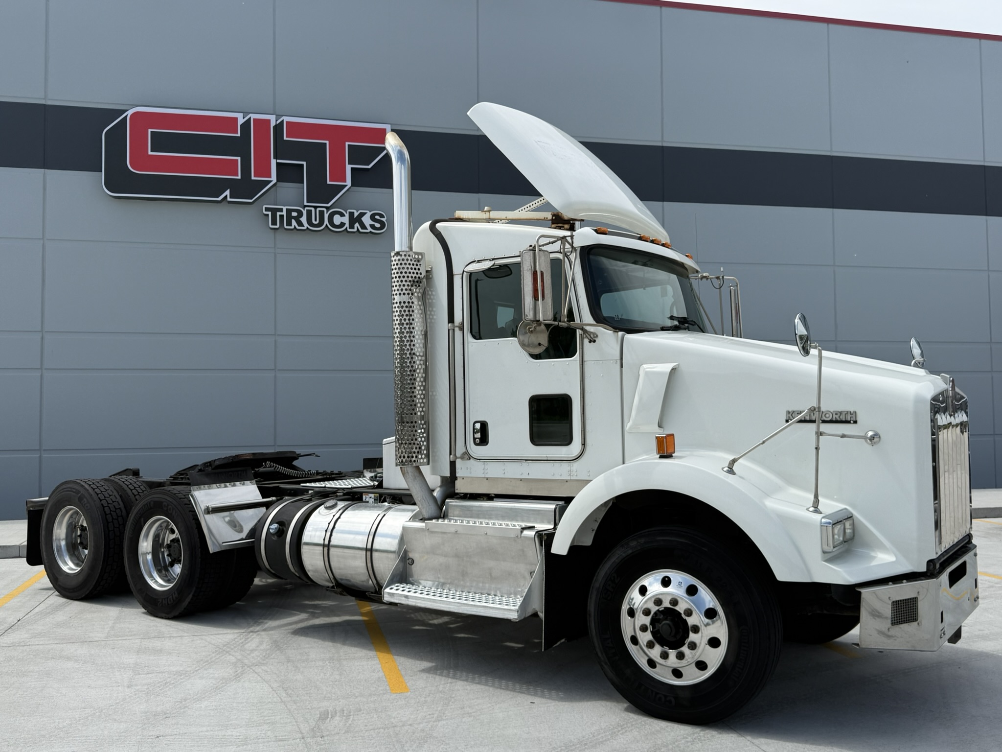 2017 Kenworth T800 in Burns Harbor- IN, IN — photo 5