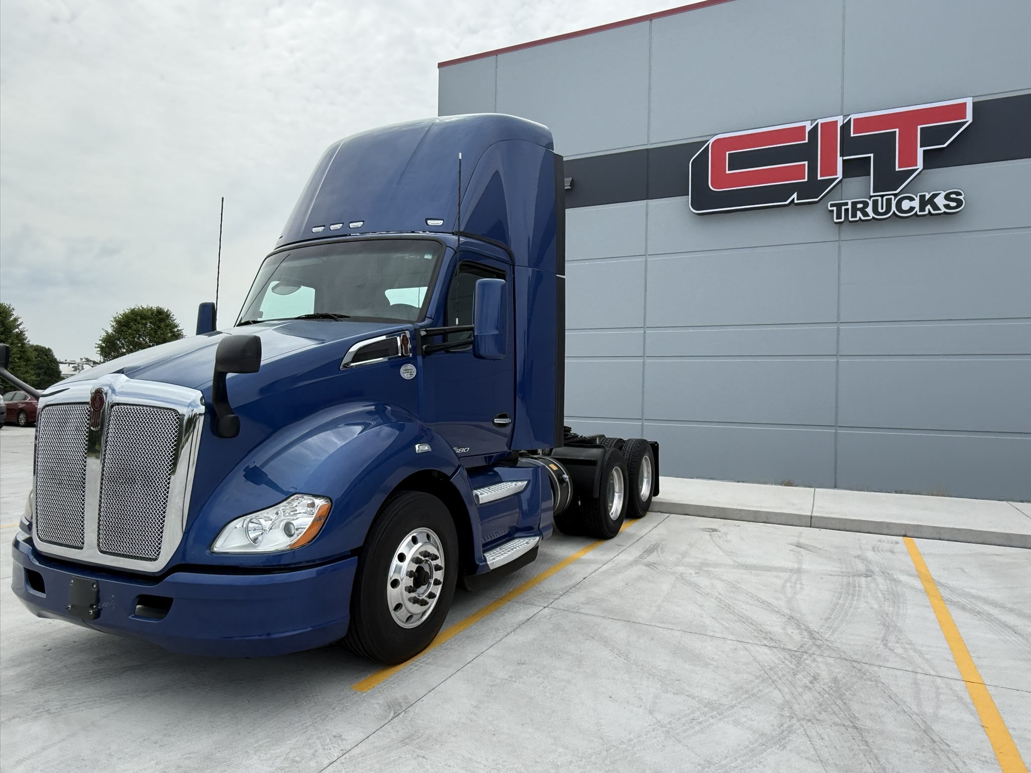 2021 Kenworth T680 in Burns Harbor- IN, IN