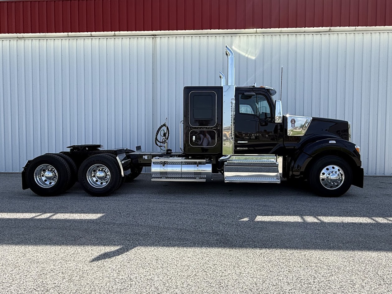NEW 2027 KENWORTH W990 NEW 2027 KENWORTH W990 - image 4 of 6