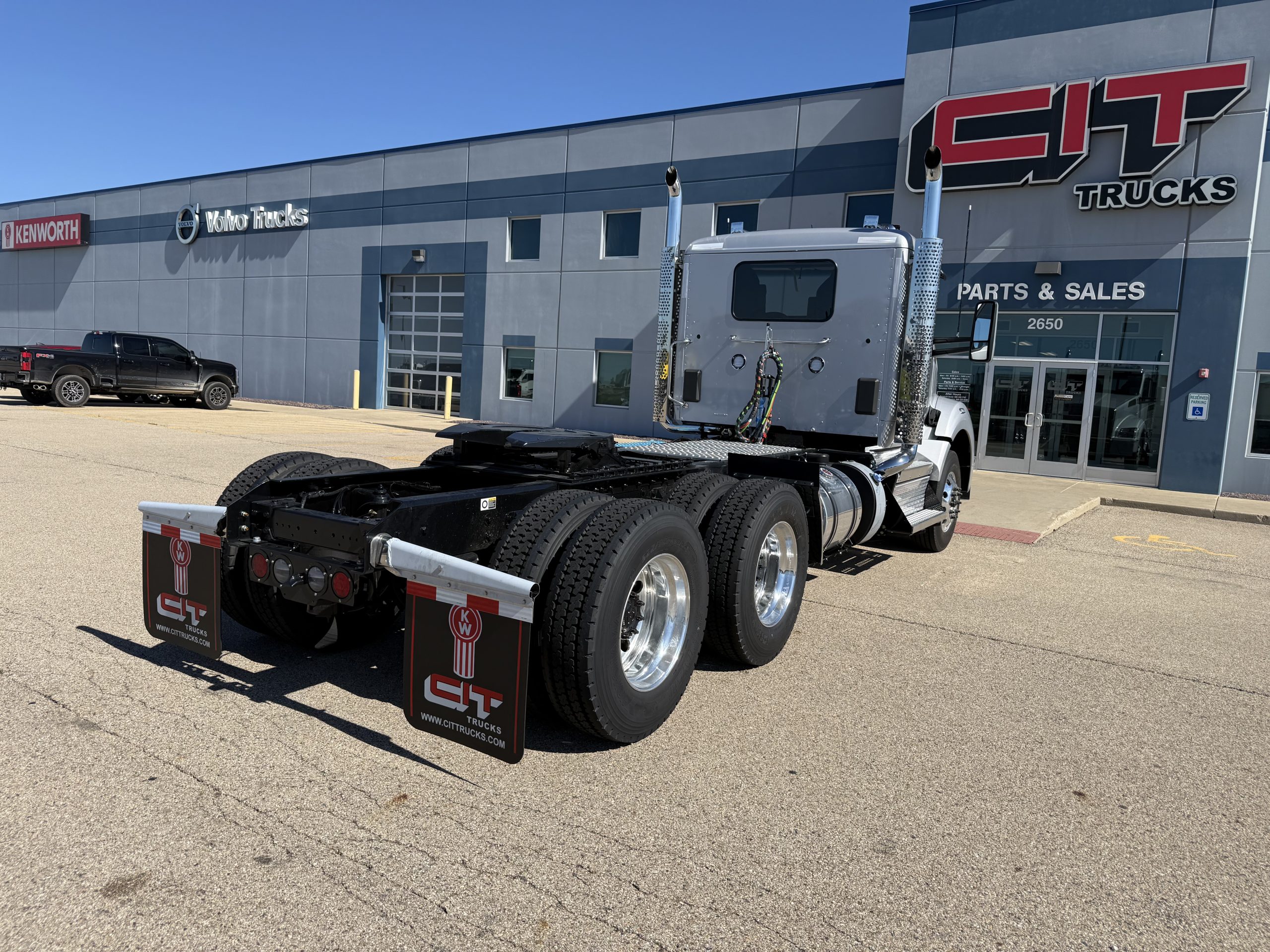 NEW 2027 KENWORTH T880 NEW 2027 KENWORTH T880 - image 6 of 6