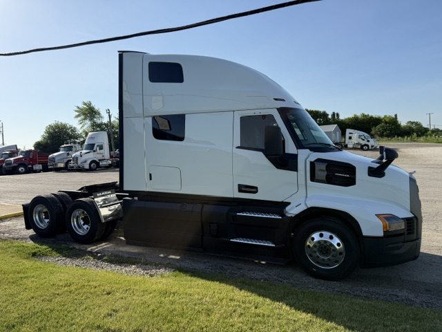 2027 Mack Pioneer in Grayslake, IL — photo 3