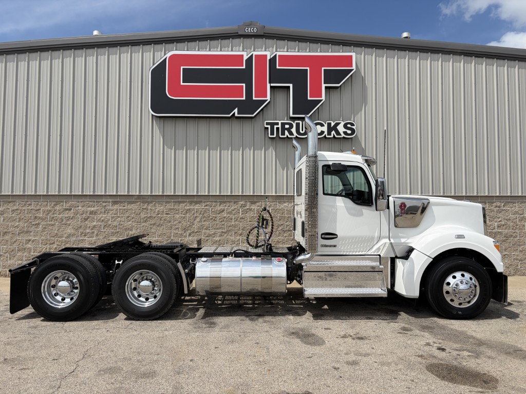 NEW 2027 KENWORTH W990 NEW 2027 KENWORTH W990 - image 5 of 6
