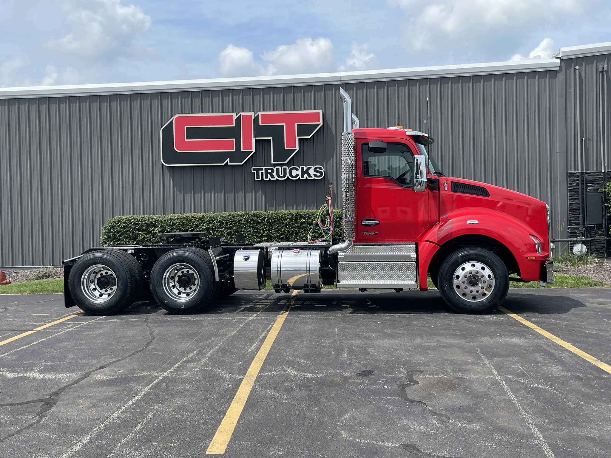 NEW 2027 KENWORTH T880 NEW 2027 KENWORTH T880 - image 4 of 6