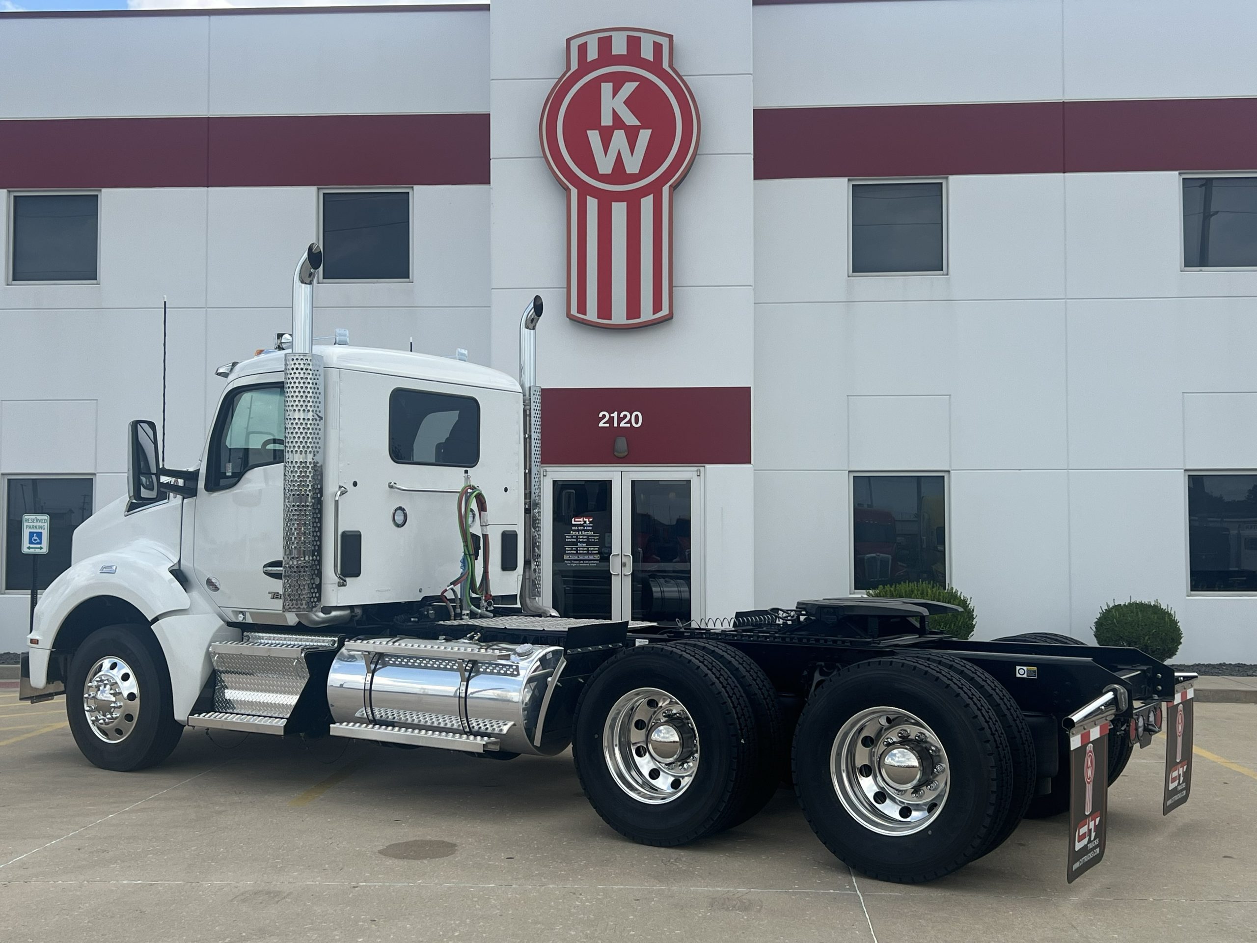 NEW 2027 KENWORTH T880 NEW 2027 KENWORTH T880 - image 6 of 6