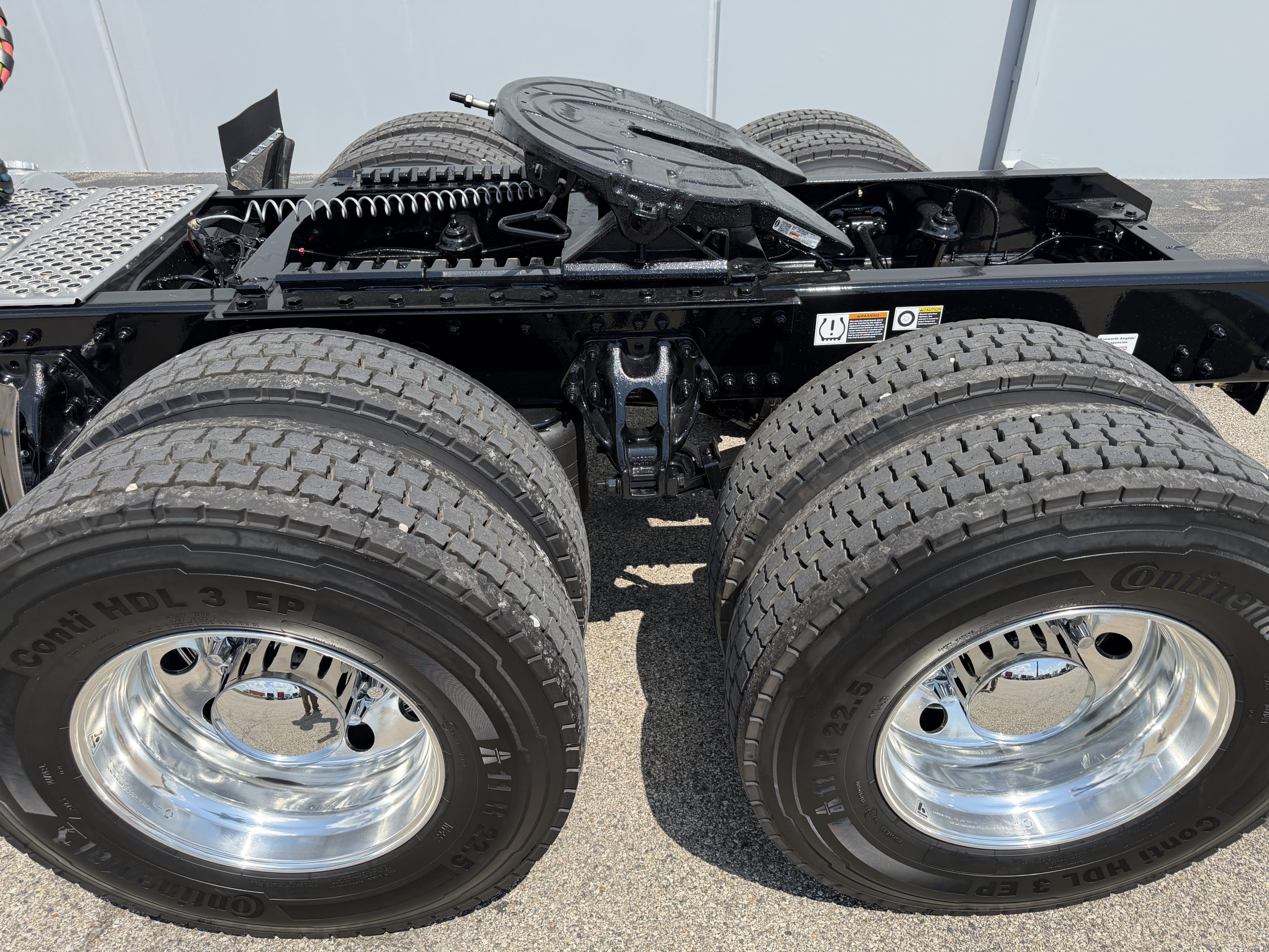 NEW 2027 KENWORTH W990 NEW 2027 KENWORTH W990 - image 5 of 6