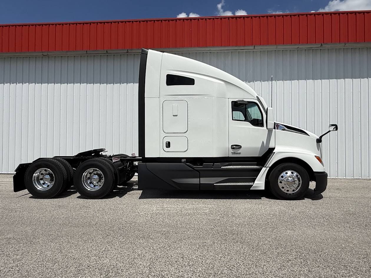NEW 2027 KENWORTH T680 NEW 2027 KENWORTH T680 - image 5 of 6