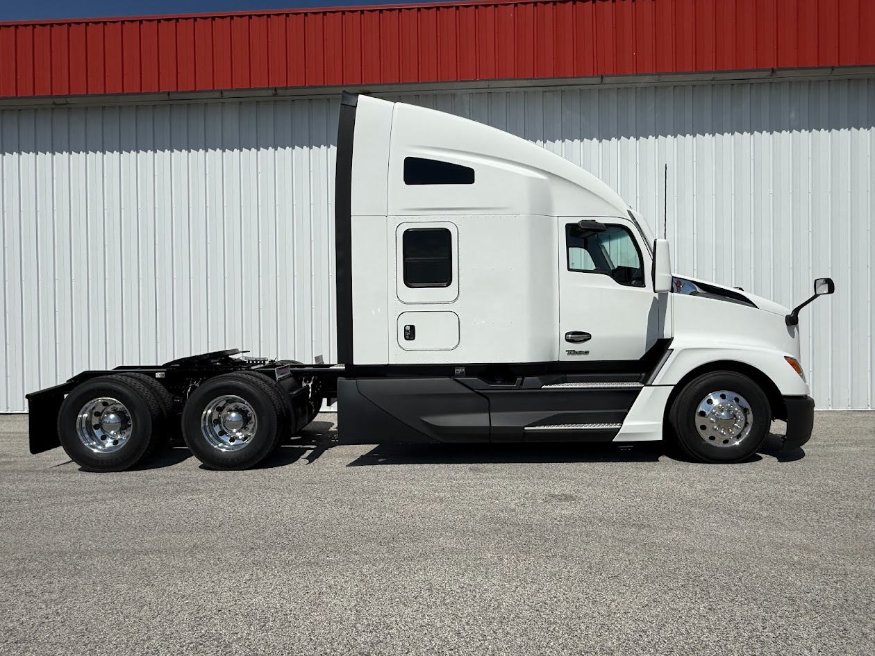 NEW 2027 KENWORTH T680 NEW 2027 KENWORTH T680 - image 4 of 6