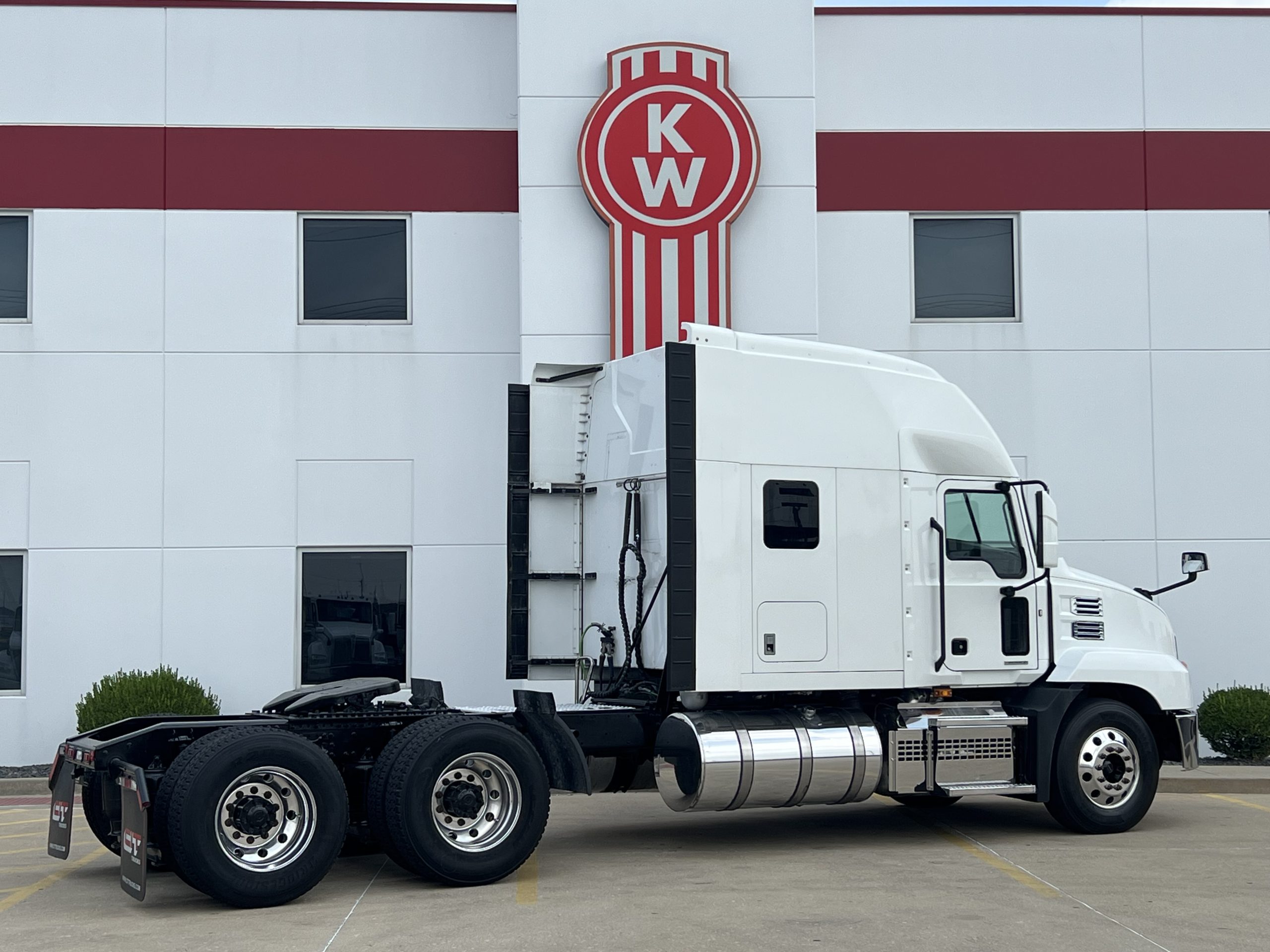 2023 Mack Anthem in Troy, IL — photo 5