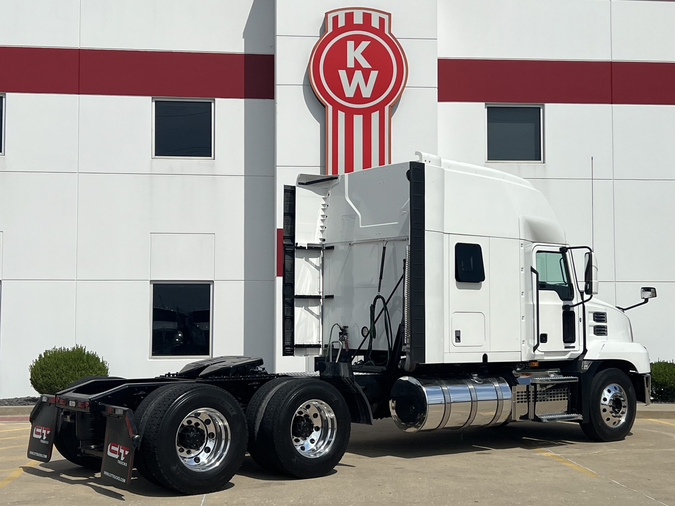 2023 Mack Anthem in Troy, IL — photo 6