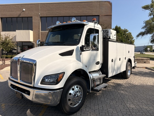 NEW 2027 KENWORTH T380 NEW 2027 KENWORTH T380 - image 1 of 6