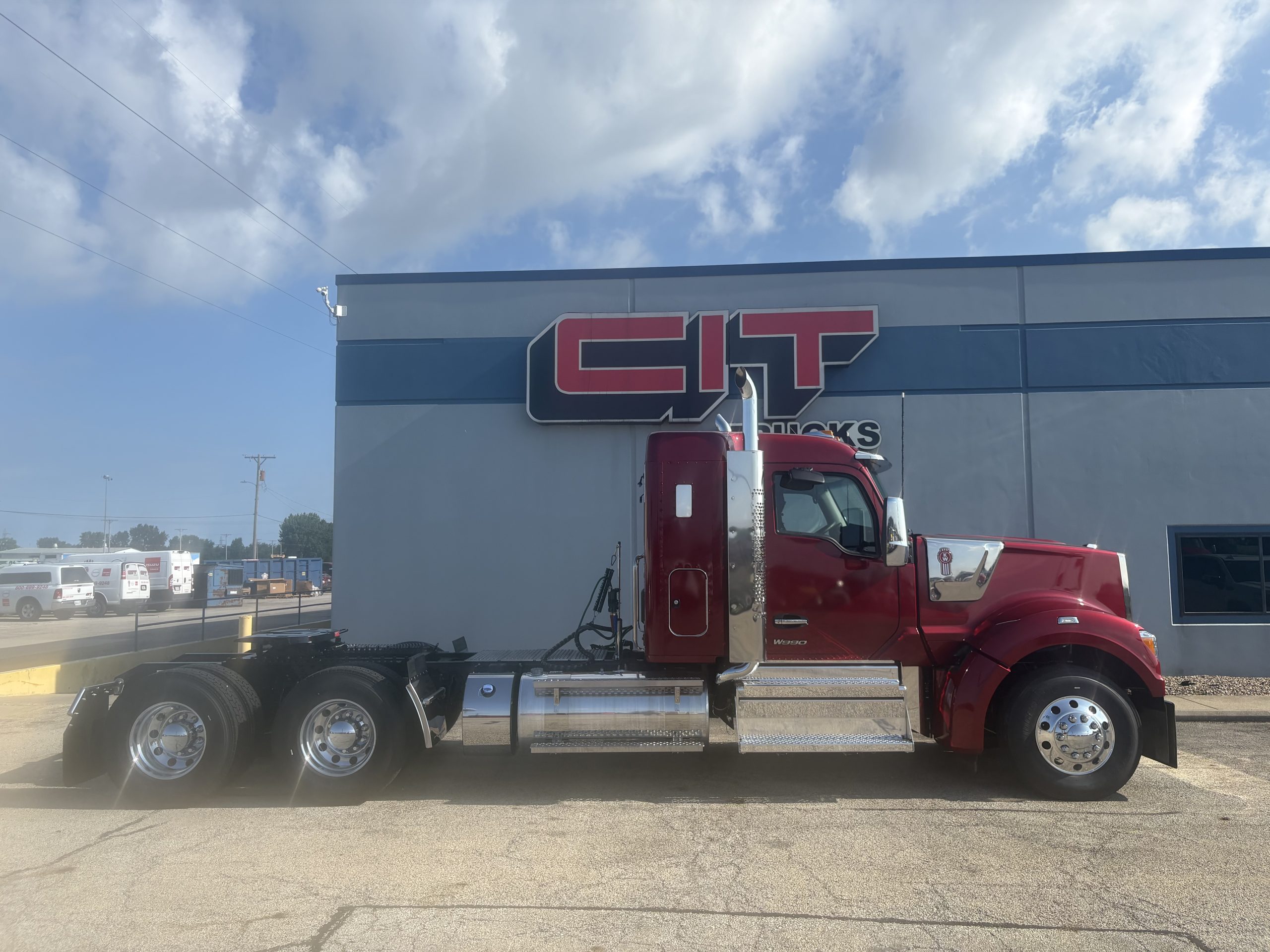 2027 Kenworth W990 in Springfield, IL — photo 4