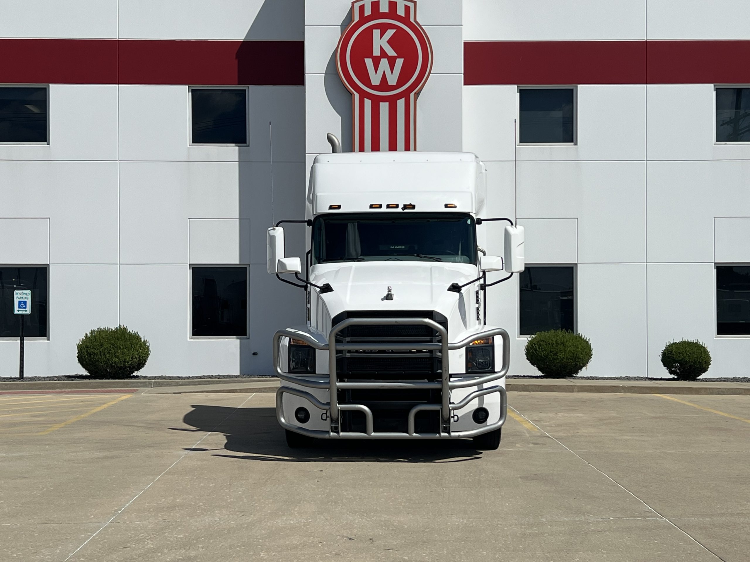 2020 Mack Anthem in Troy, IL — photo 2