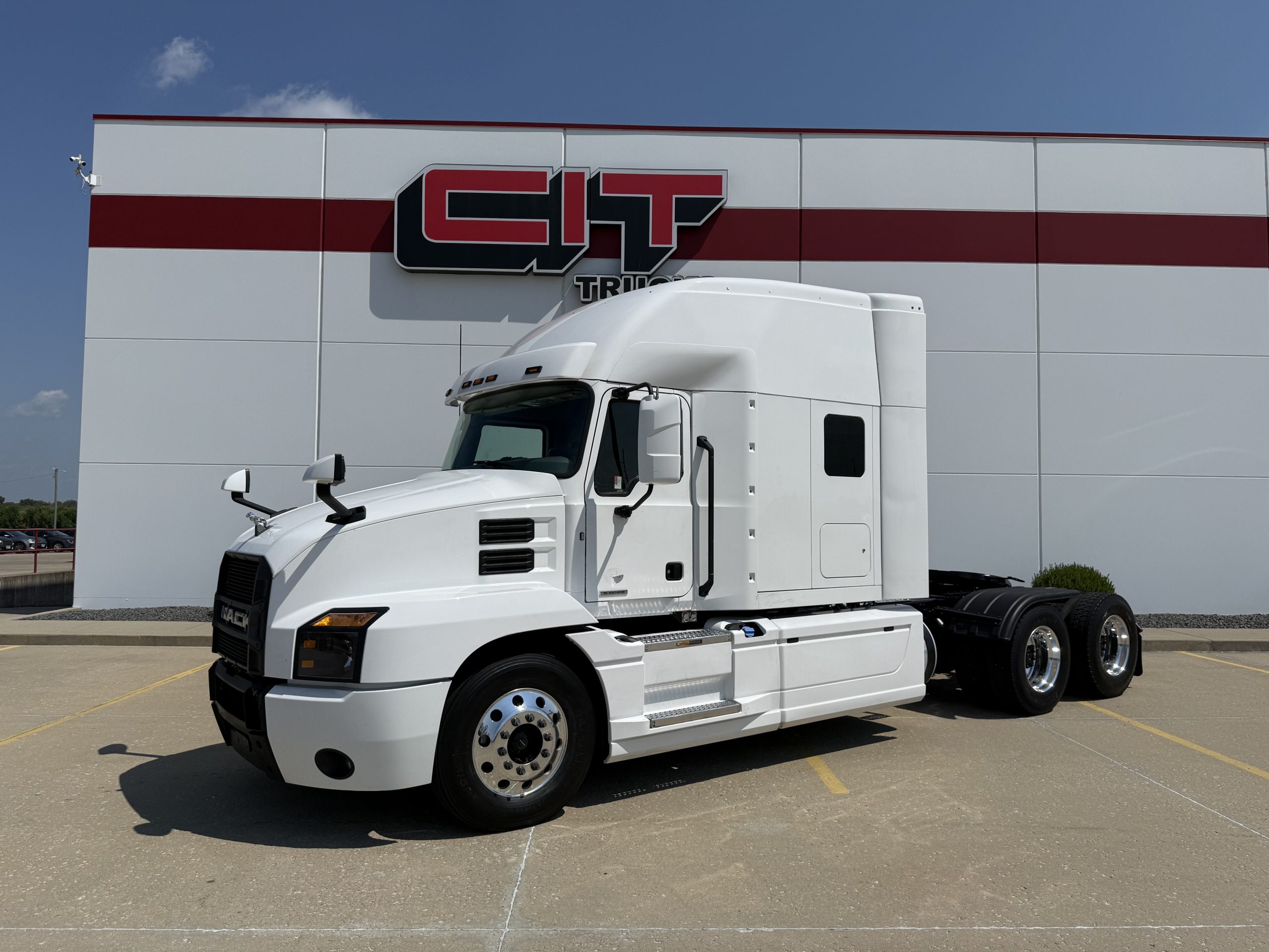 2020 MACK ANTHEM 2020 MACK ANTHEM - image 1 of 6