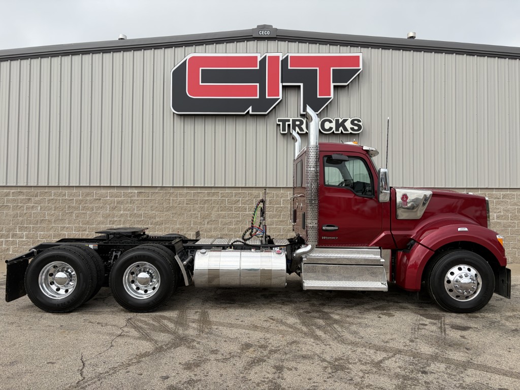NEW 2027 KENWORTH W990 - image 4 of 6