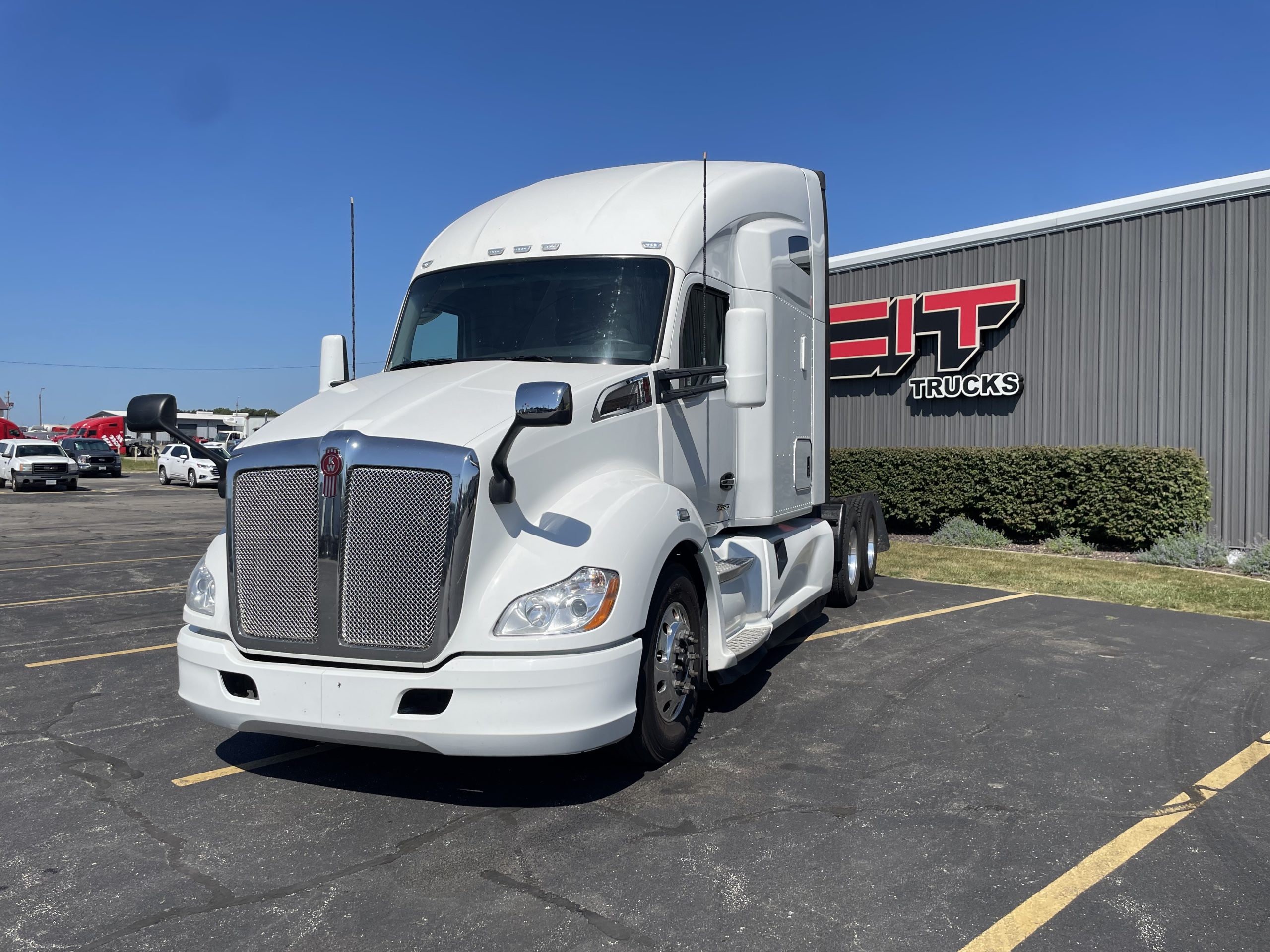 2022 Kenworth T680
