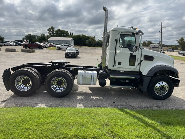 NEW 2027 MACK GRANITE 64FT - image 4 of 6