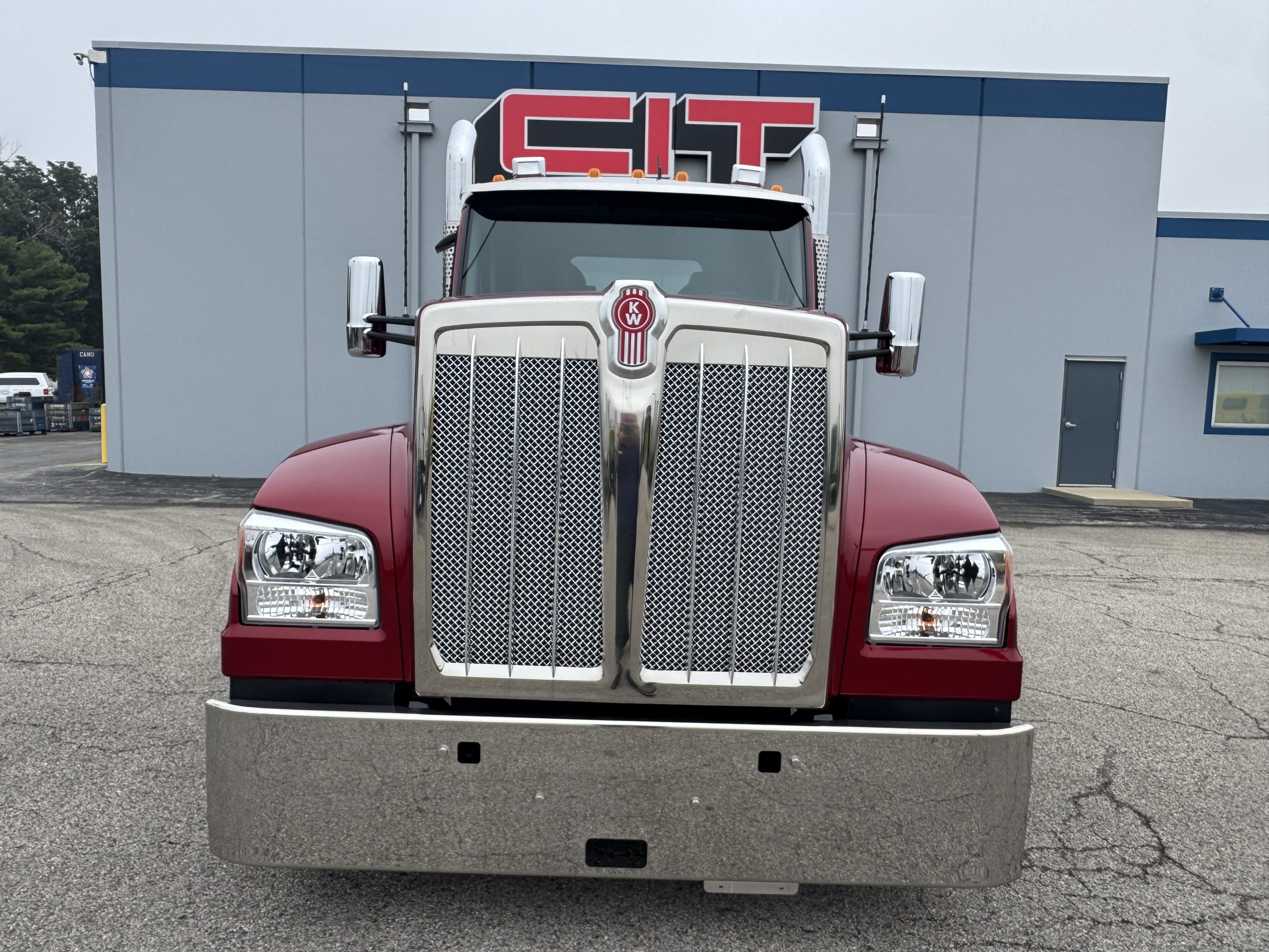 NEW 2027 KENWORTH W990 NEW 2027 KENWORTH W990 - image 2 of 6